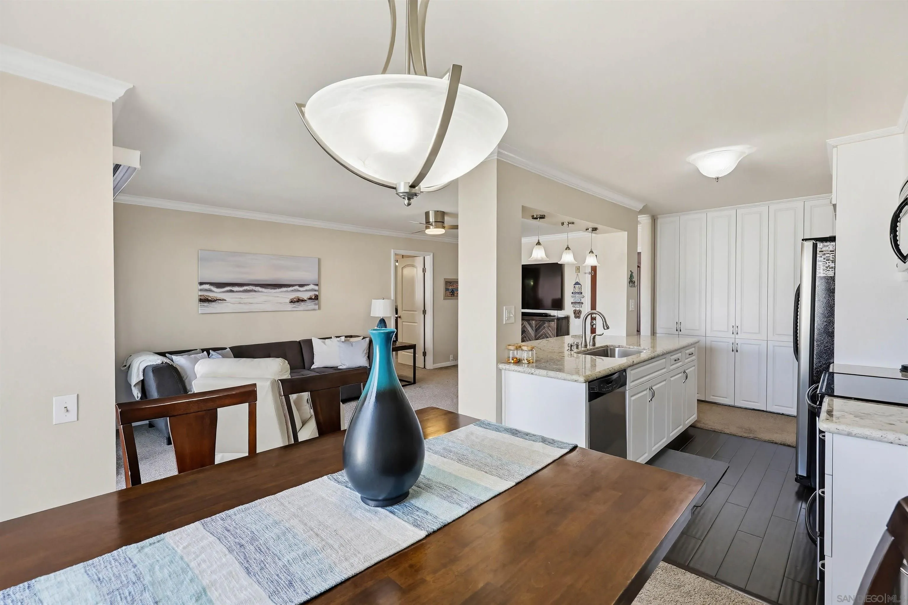 Photo #6: 260006256 Listing: Photo #6