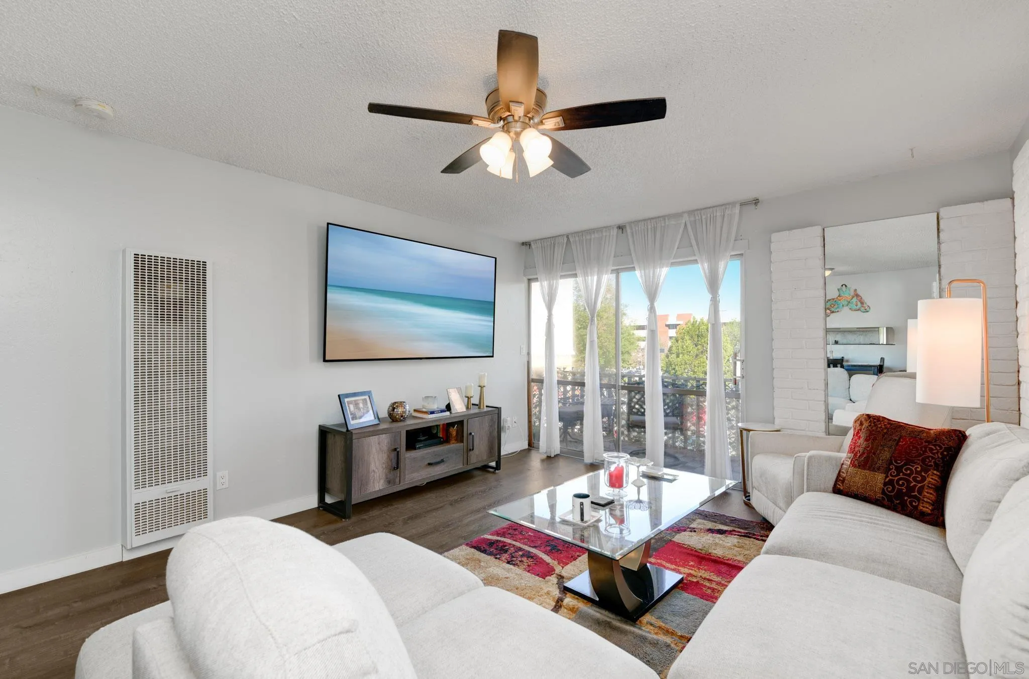 Photo #3: 260006258 Listing: Photo #3