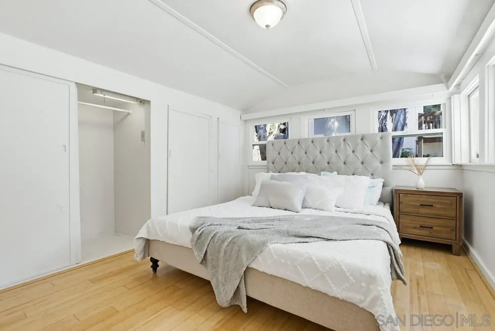 https://cdn.realtyfeed.com/cdn/127/260006260/15a56e371dc64a165d7a626449c0e229.webp