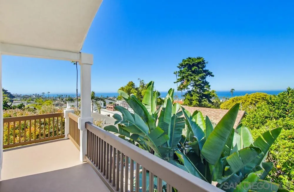https://cdn.realtyfeed.com/cdn/127/260006260/17515d5f0f0a955886c2ff85247fd7c7.webp