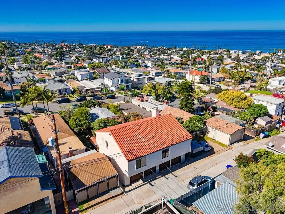 https://cdn.realtyfeed.com/cdn/127/260006260/81a3a899ef7b881d9723681400489ebc.webp