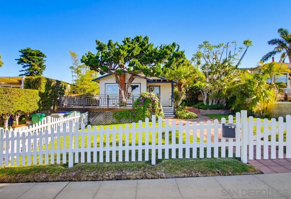 https://cdn.realtyfeed.com/cdn/127/260006260/9b37e5f89bd9456d2d6de84810cdf944.webp