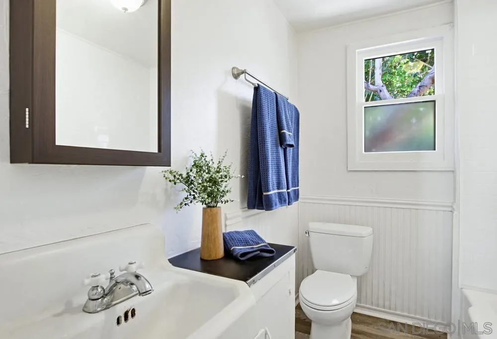 https://cdn.realtyfeed.com/cdn/127/260006260/a9e40b7347ad9e8a4a292860b2985c44.webp