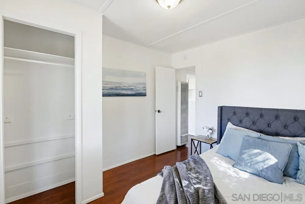 https://cdn.realtyfeed.com/cdn/127/260006260/ec8530ce618268968894fc4df6a15840.webp
