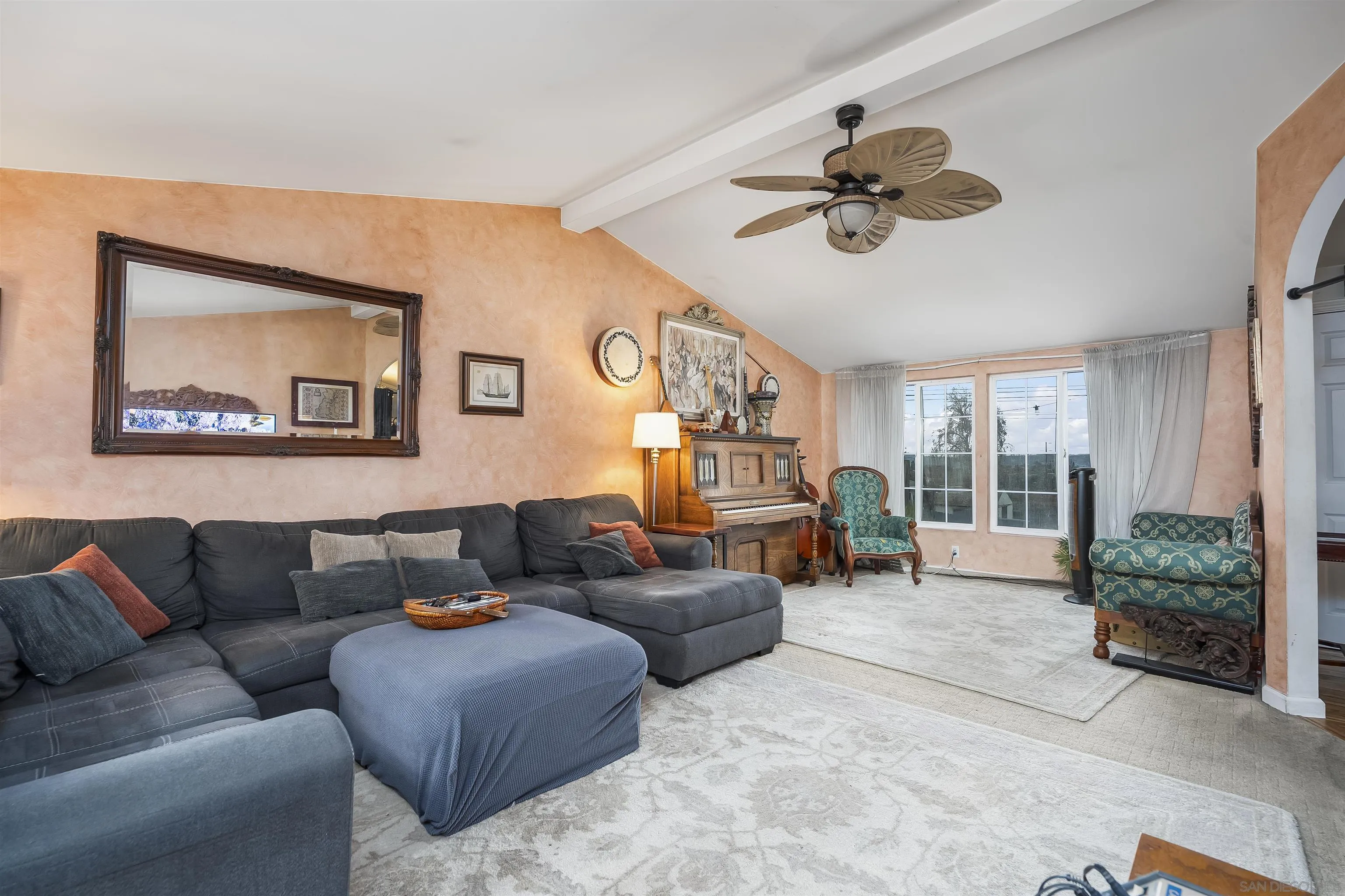 https://cdn.realtyfeed.com/cdn/127/260006266/08a63c1bf3756382c58a781b1ac43f14.webp