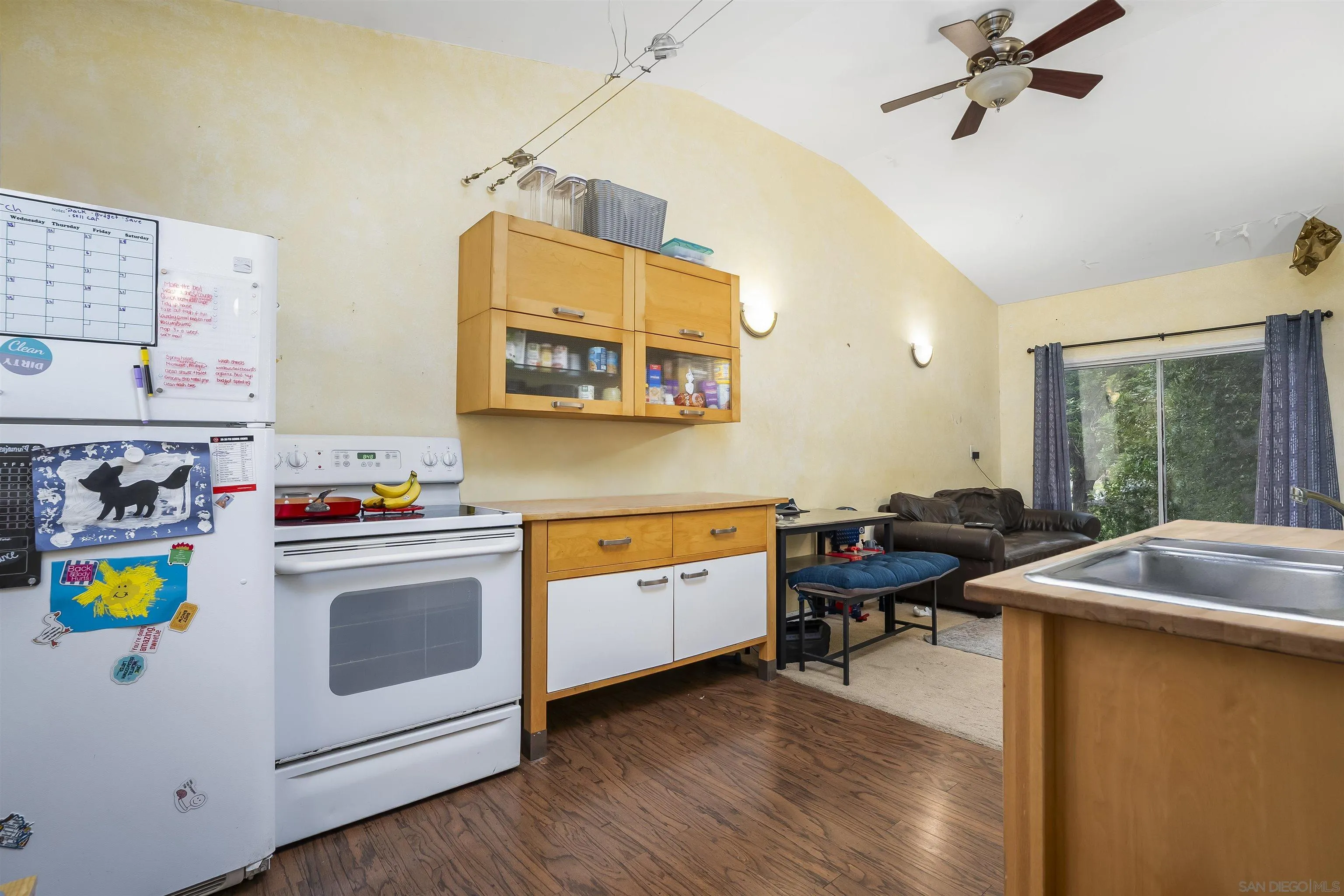 https://cdn.realtyfeed.com/cdn/127/260006266/272bad7c11ef5b5237e2e5e2dc0828c6.webp