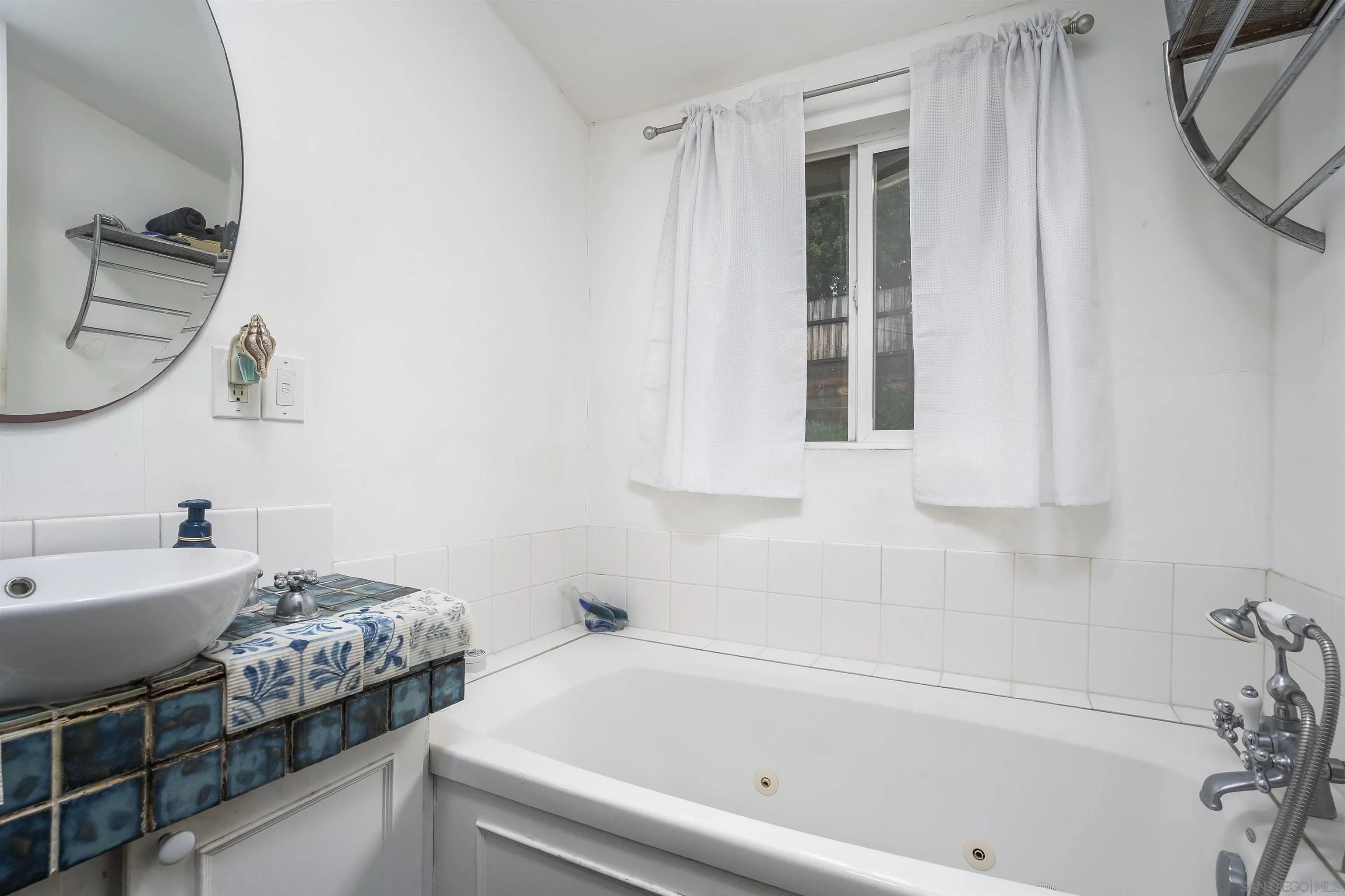 https://cdn.realtyfeed.com/cdn/127/260006266/6e26a84470c694c5ba74b8338885fdaf.webp