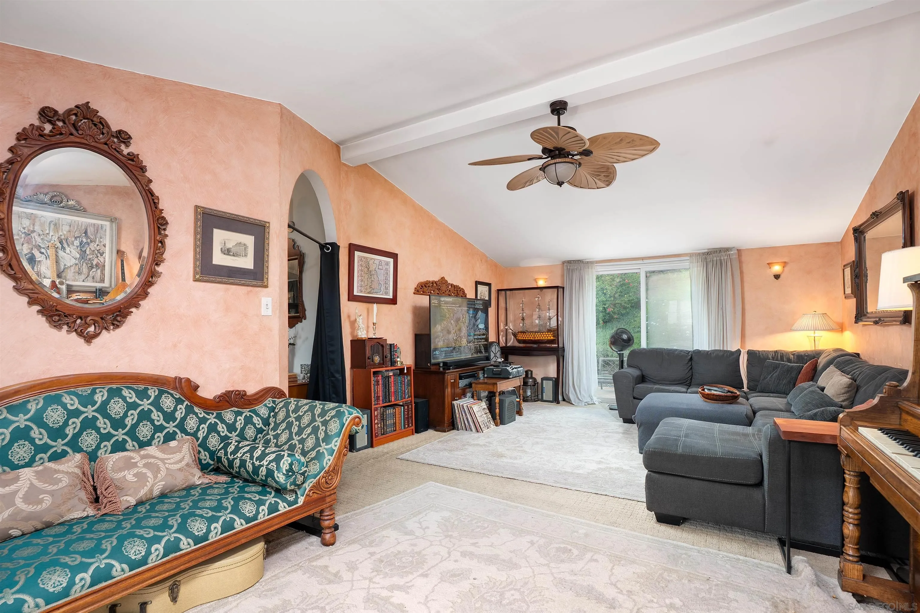 https://cdn.realtyfeed.com/cdn/127/260006266/f151e649beb144bad0da9541c9e76e11.webp