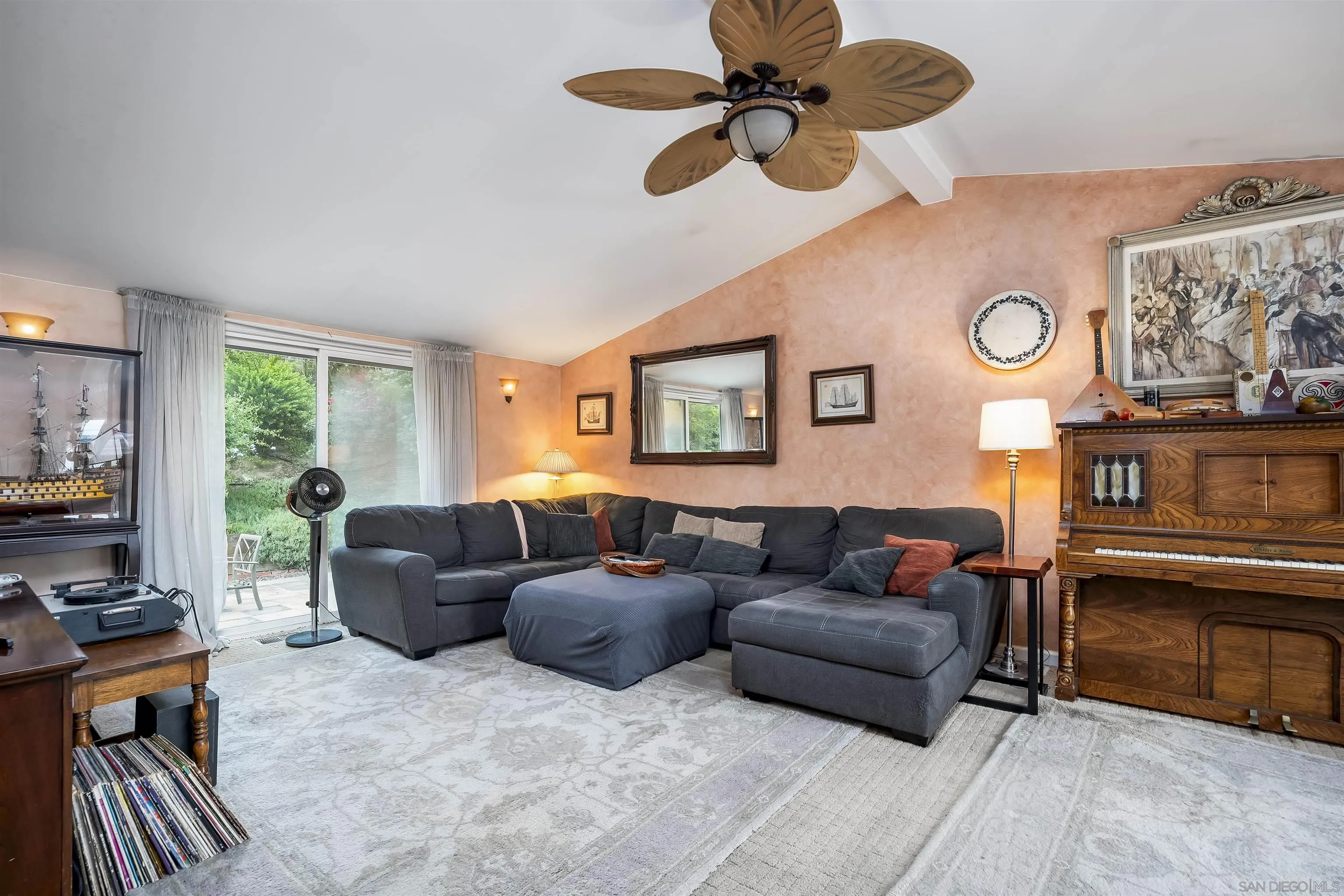 https://cdn.realtyfeed.com/cdn/127/260006266/f3042262921d6f11a7b44123760413f2.webp