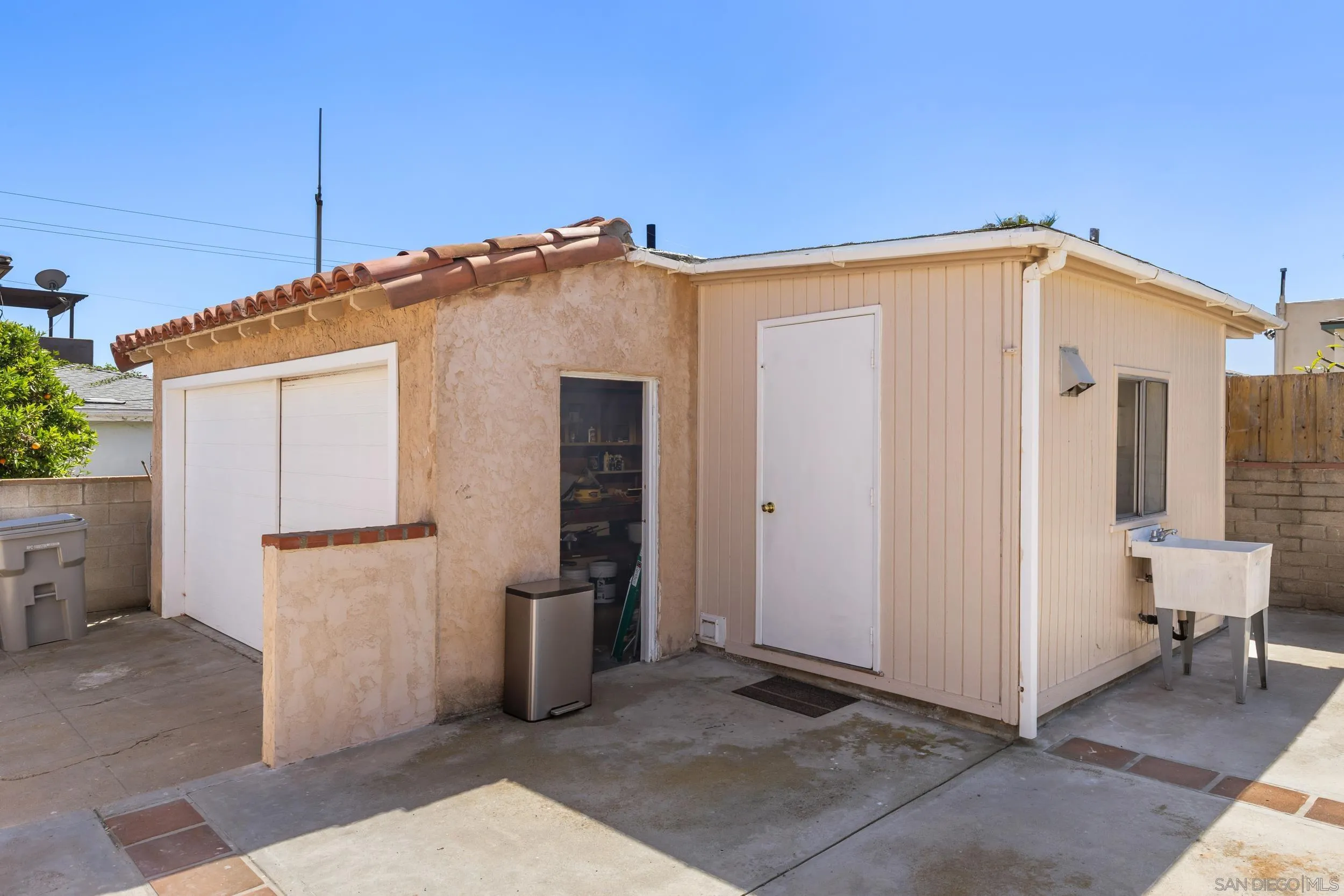 https://cdn.realtyfeed.com/cdn/127/260006284/01224ae15c0d75e881dc6c2183f8c472.webp