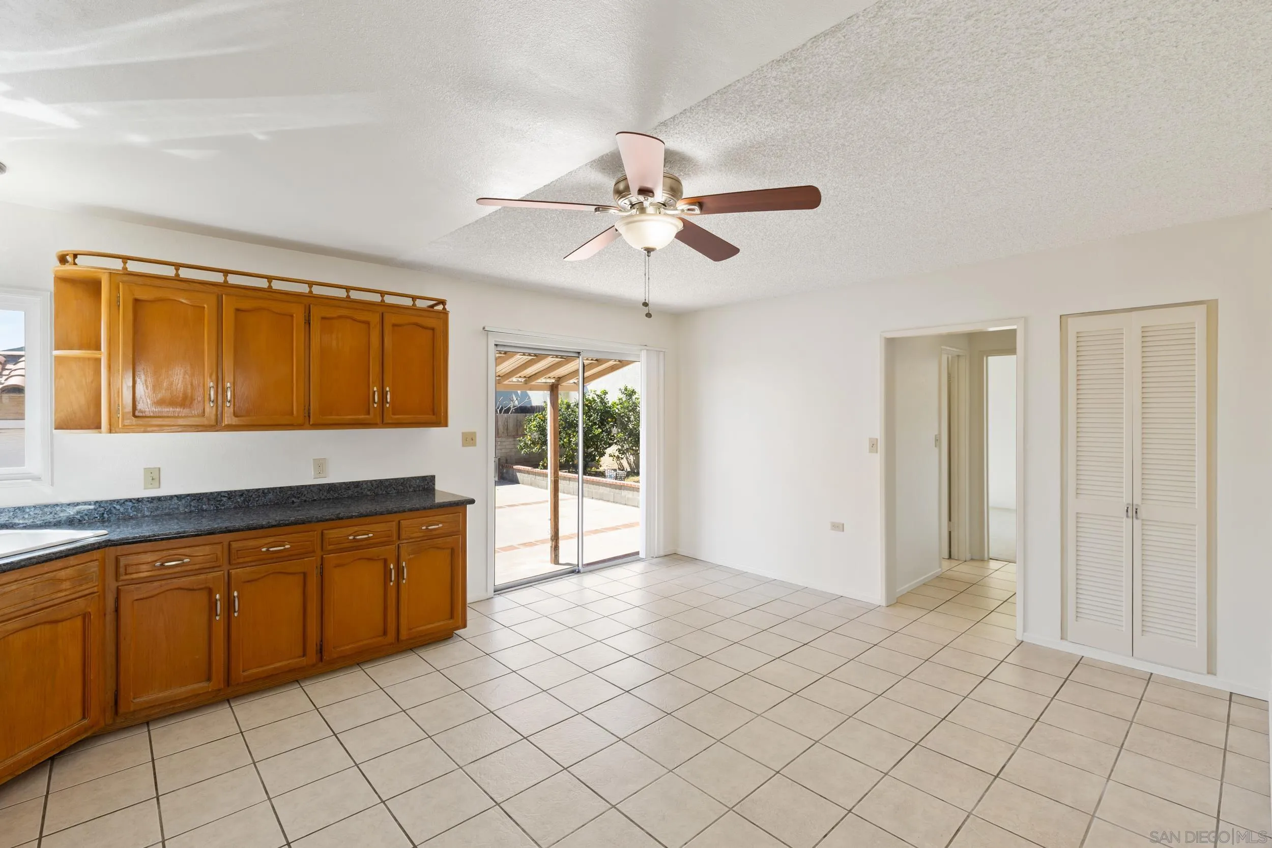 https://cdn.realtyfeed.com/cdn/127/260006284/451a0149eccc96baf3b1578279ed4a9d.webp