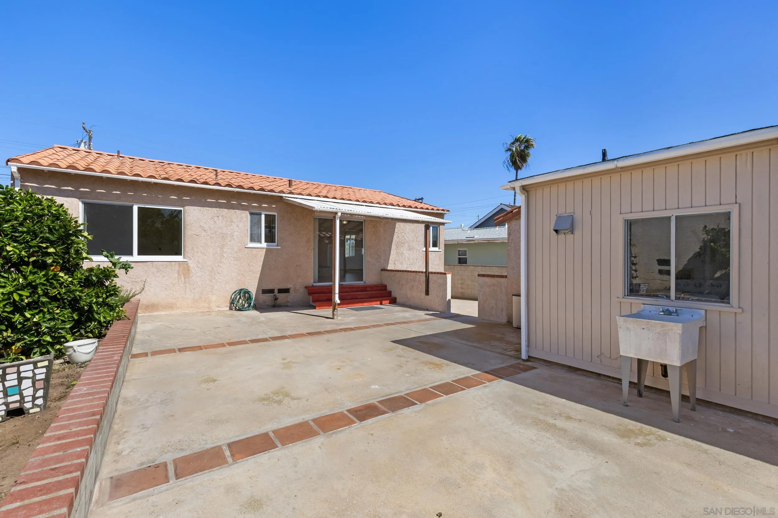 https://cdn.realtyfeed.com/cdn/127/260006284/b440a5a4a738b6963ce5a53f347fd876.webp