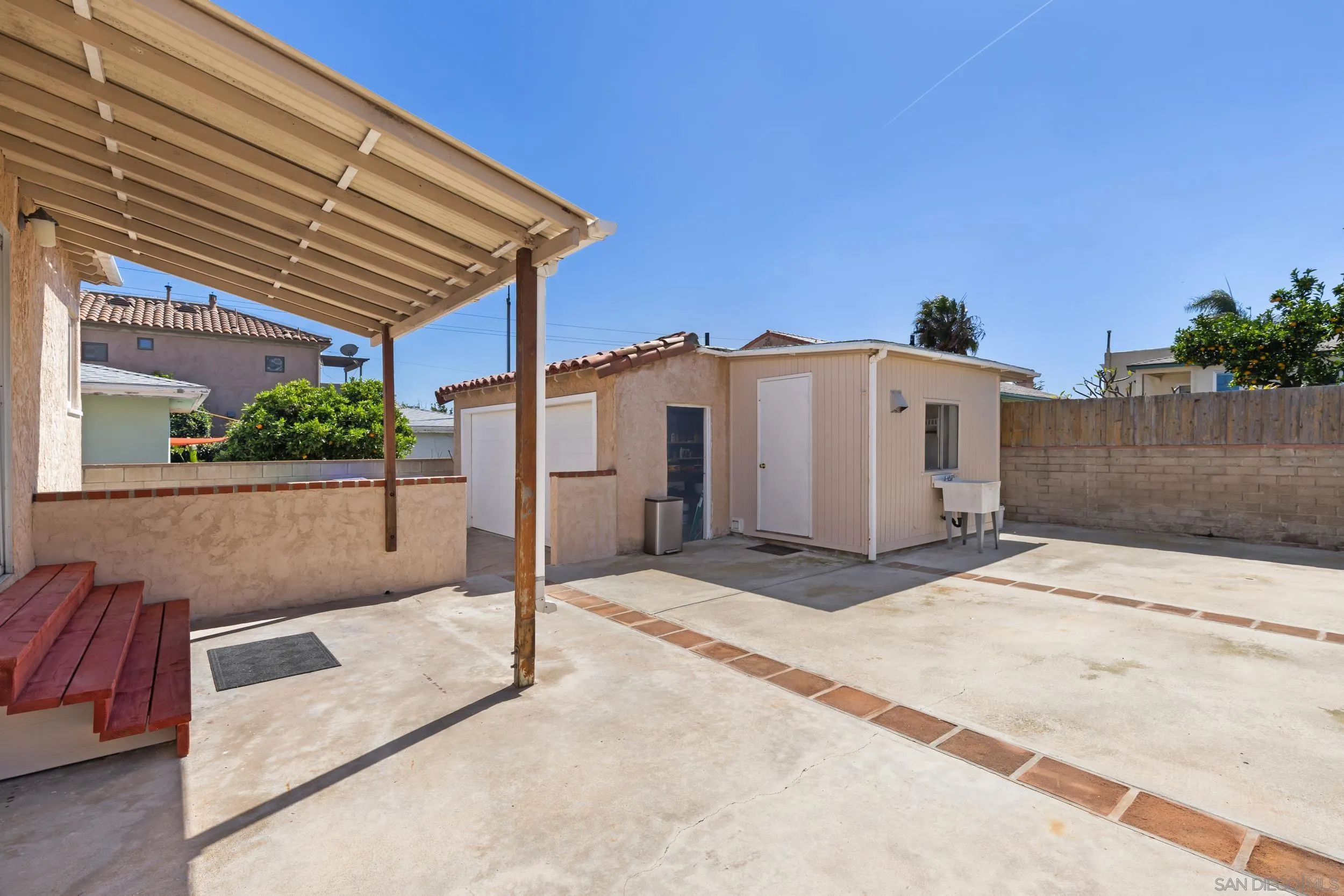 https://cdn.realtyfeed.com/cdn/127/260006284/d94c32f85f9b7e113099806063499a07.webp