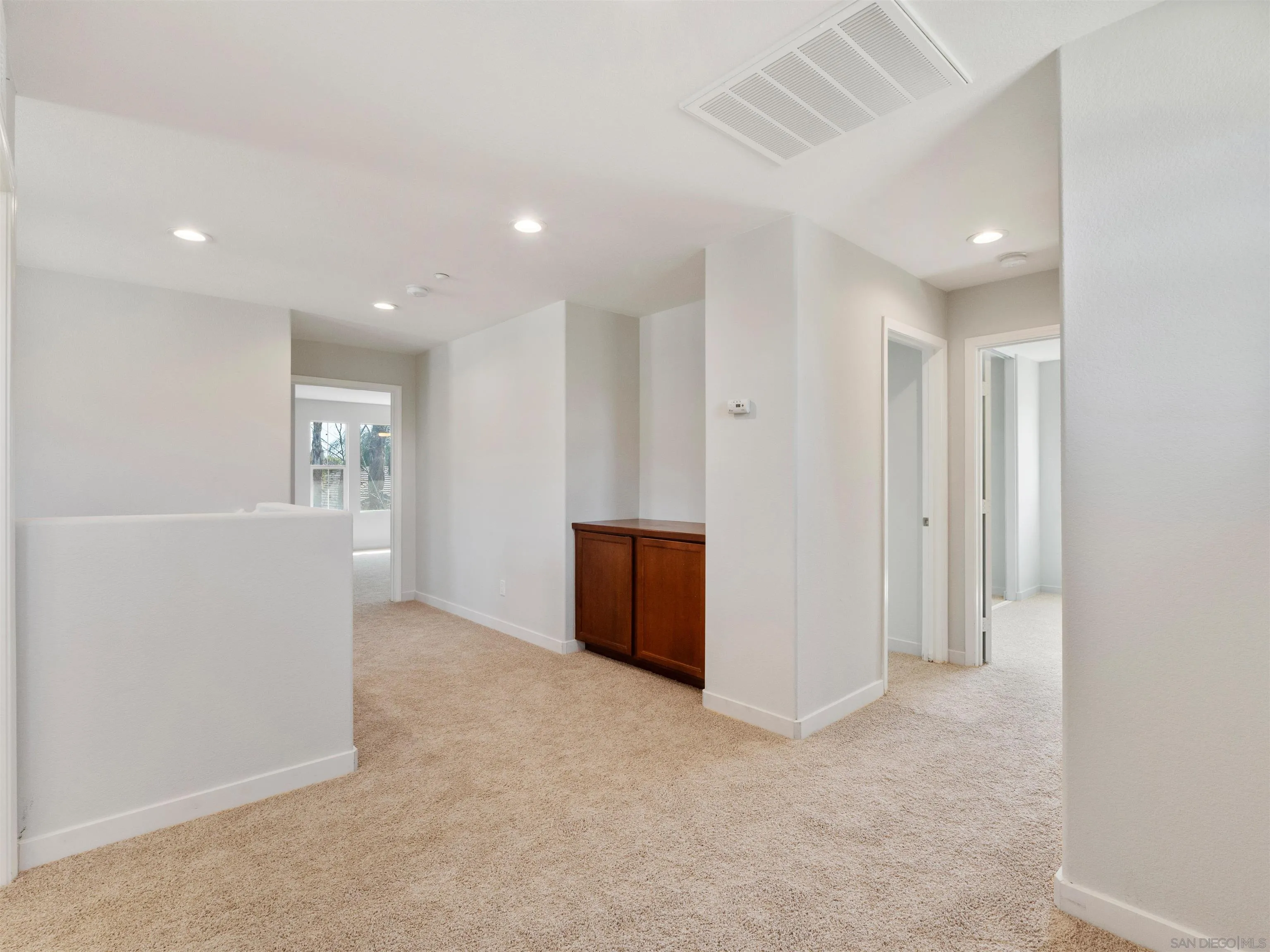https://cdn.realtyfeed.com/cdn/127/260006289/004ba56451c1077b661e6027197a392e.webp