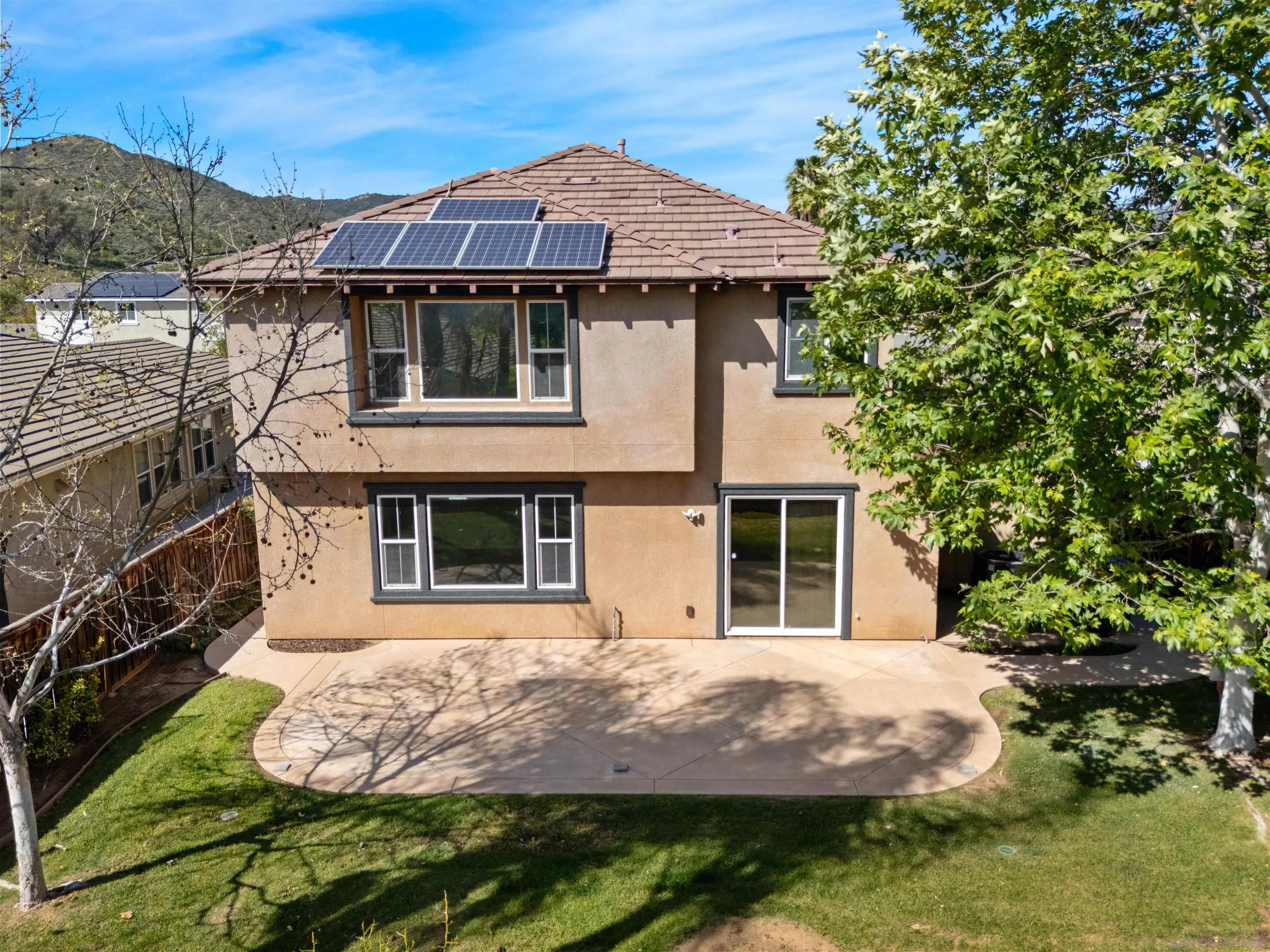 https://cdn.realtyfeed.com/cdn/127/260006289/eb80ad5584ebf9483fe54910dcc50442.webp