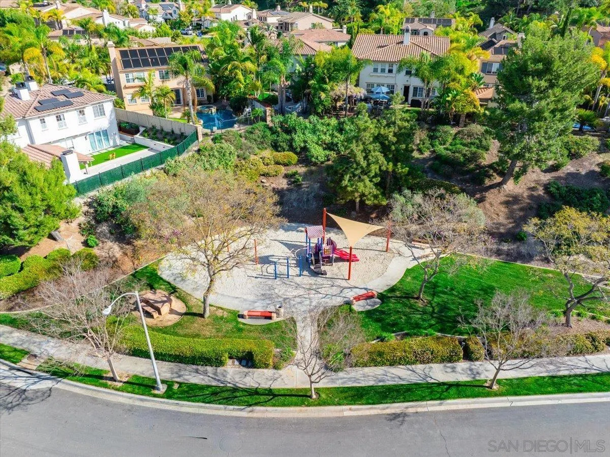 https://cdn.realtyfeed.com/cdn/127/260006297/215c8b58521c8a8ac70aeadb46ace394.webp
