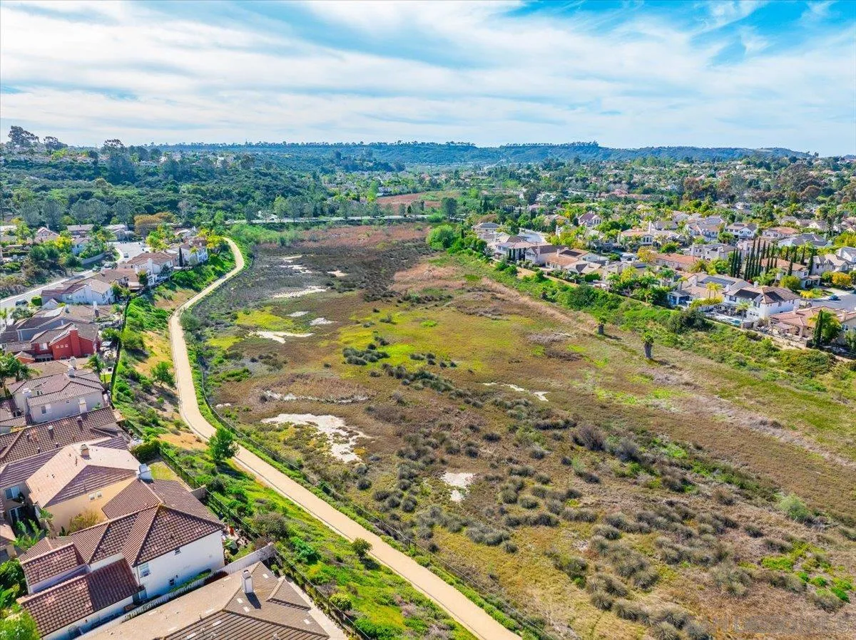 https://cdn.realtyfeed.com/cdn/127/260006297/72ee950c629d84a7840604b59318d8a7.webp