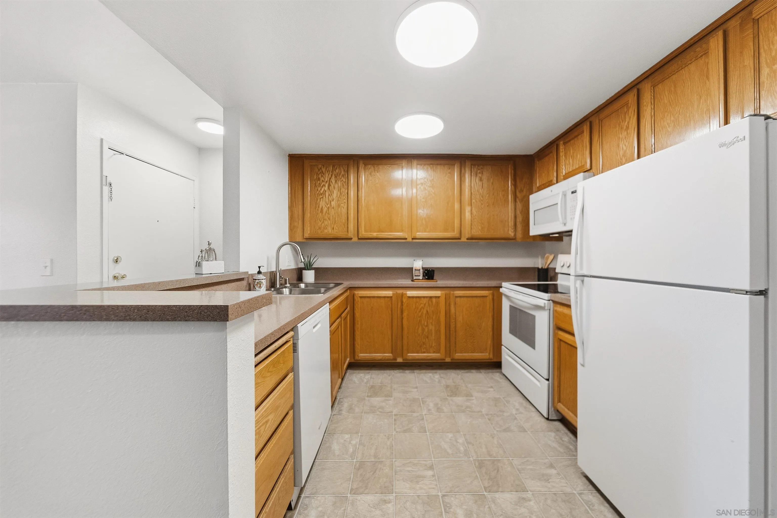 Photo #13: 260006299 Listing: Photo #13