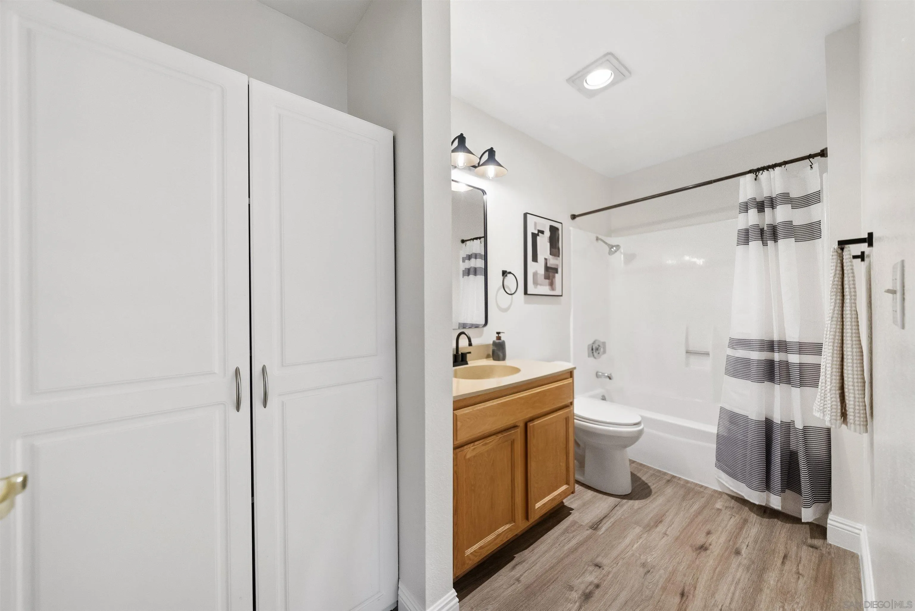 Photo #9: 260006299 Listing: Photo #9