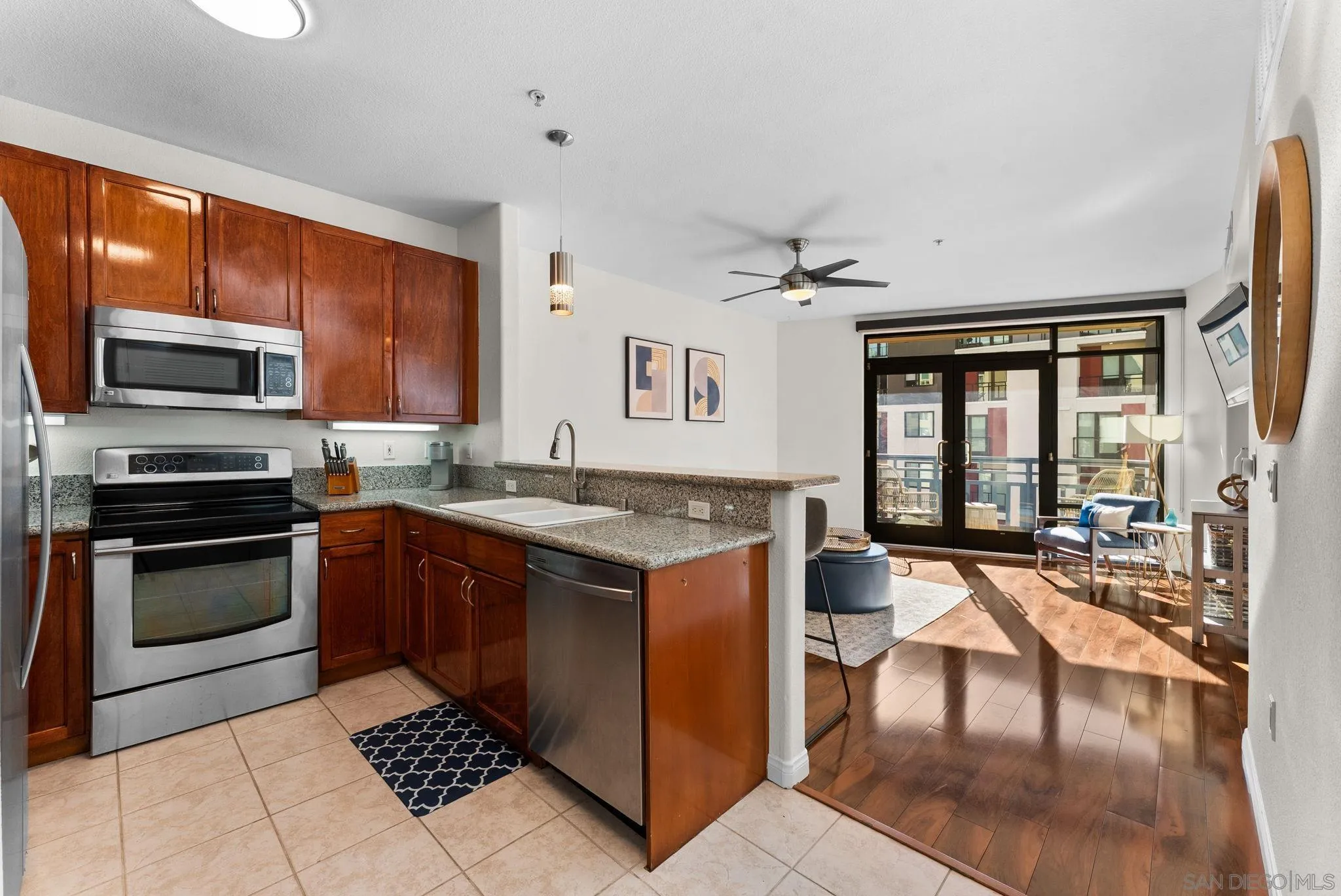 Photo #2: 260006301 Listing: Photo #2