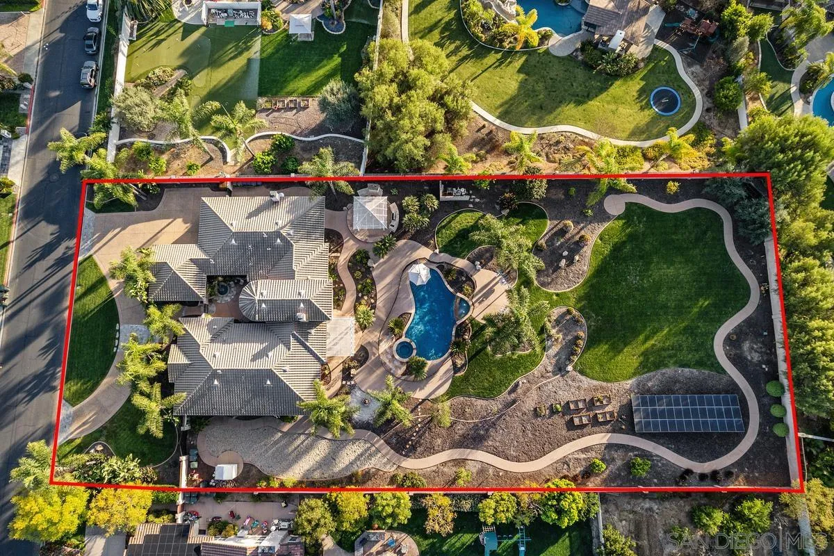 https://cdn.realtyfeed.com/cdn/127/260006305/214563f8c0fd4f02d568829e9a00f525.webp