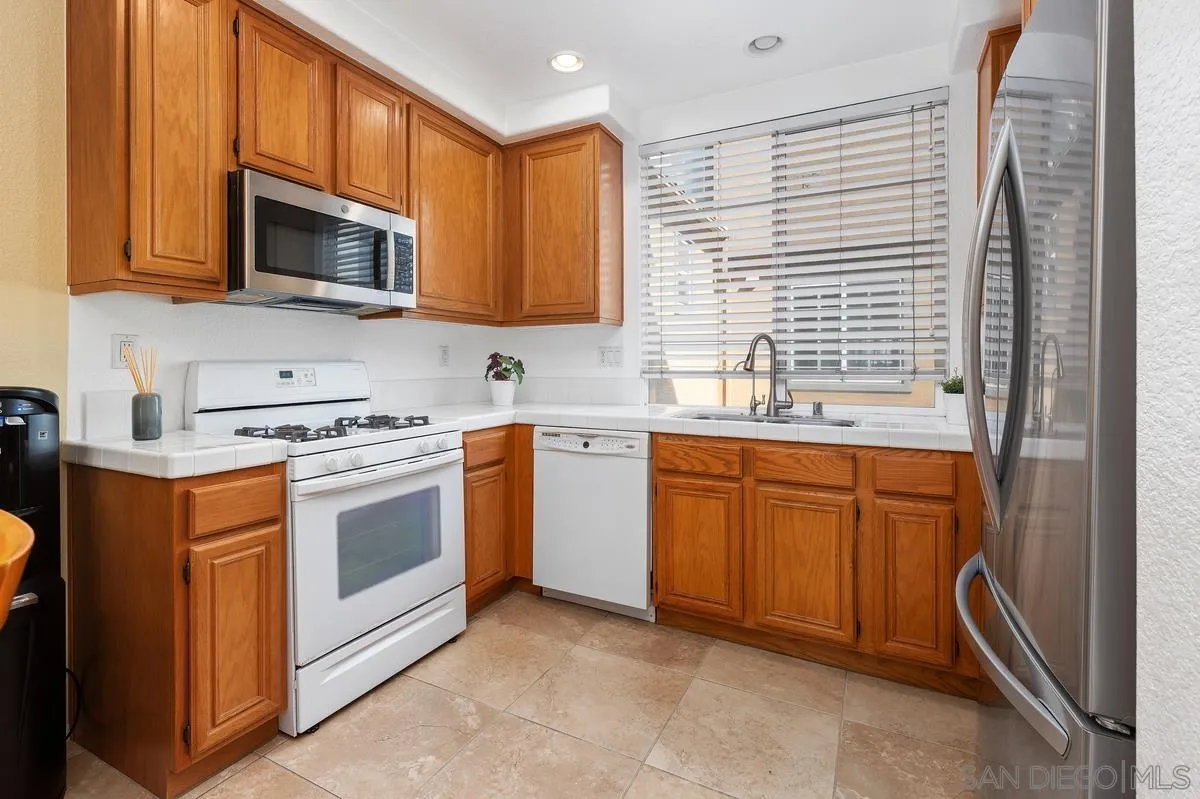 Photo #9: 260006309 Listing: Photo #9
