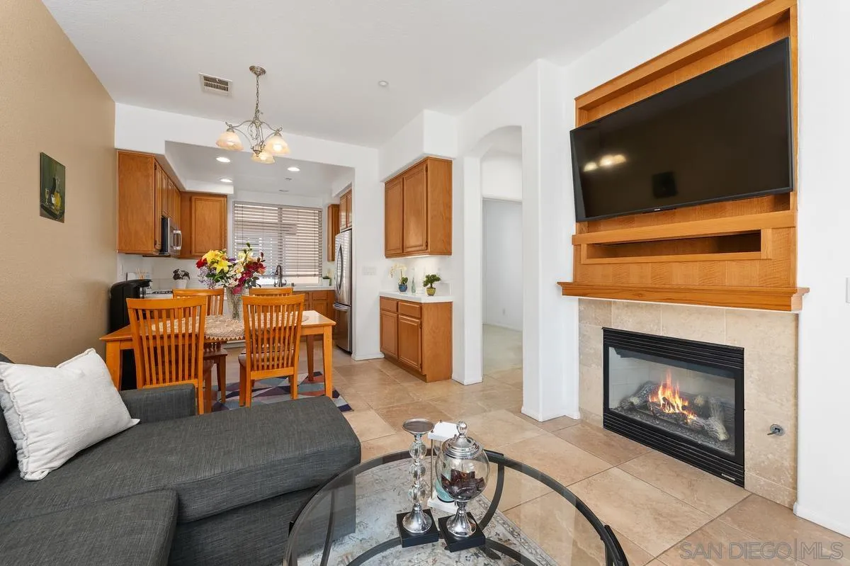 Photo #7: 260006309 Listing: Photo #7