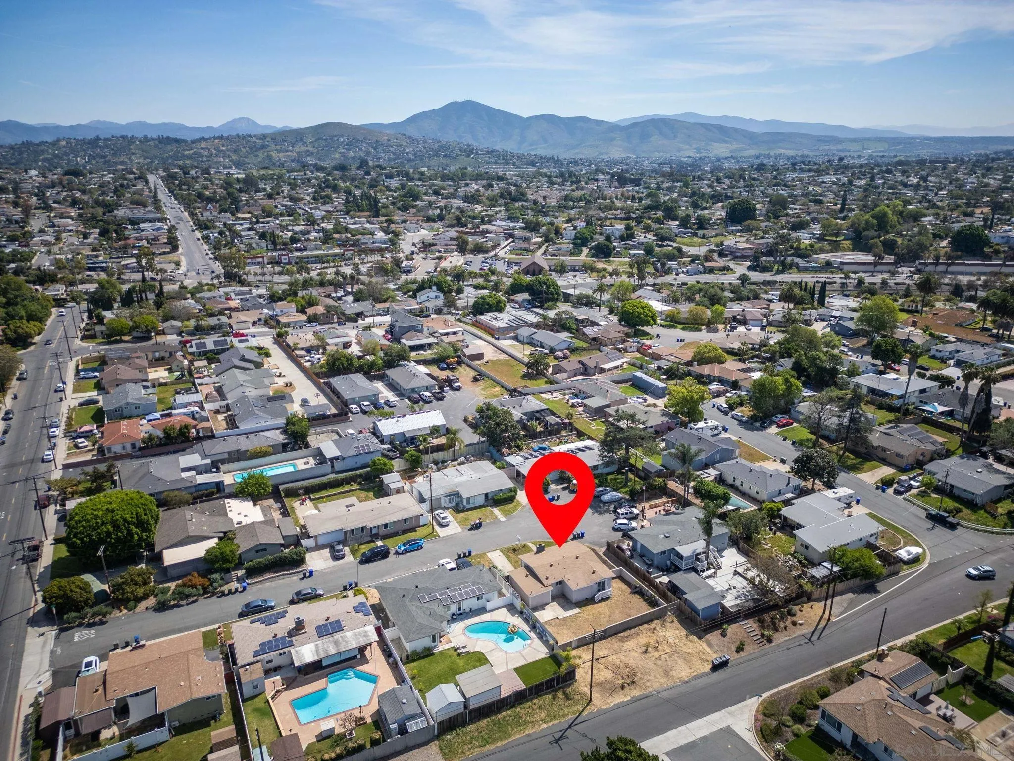 https://cdn.realtyfeed.com/cdn/127/260006316/6783fcb6ab640a80759f6fa3c970f90b.webp