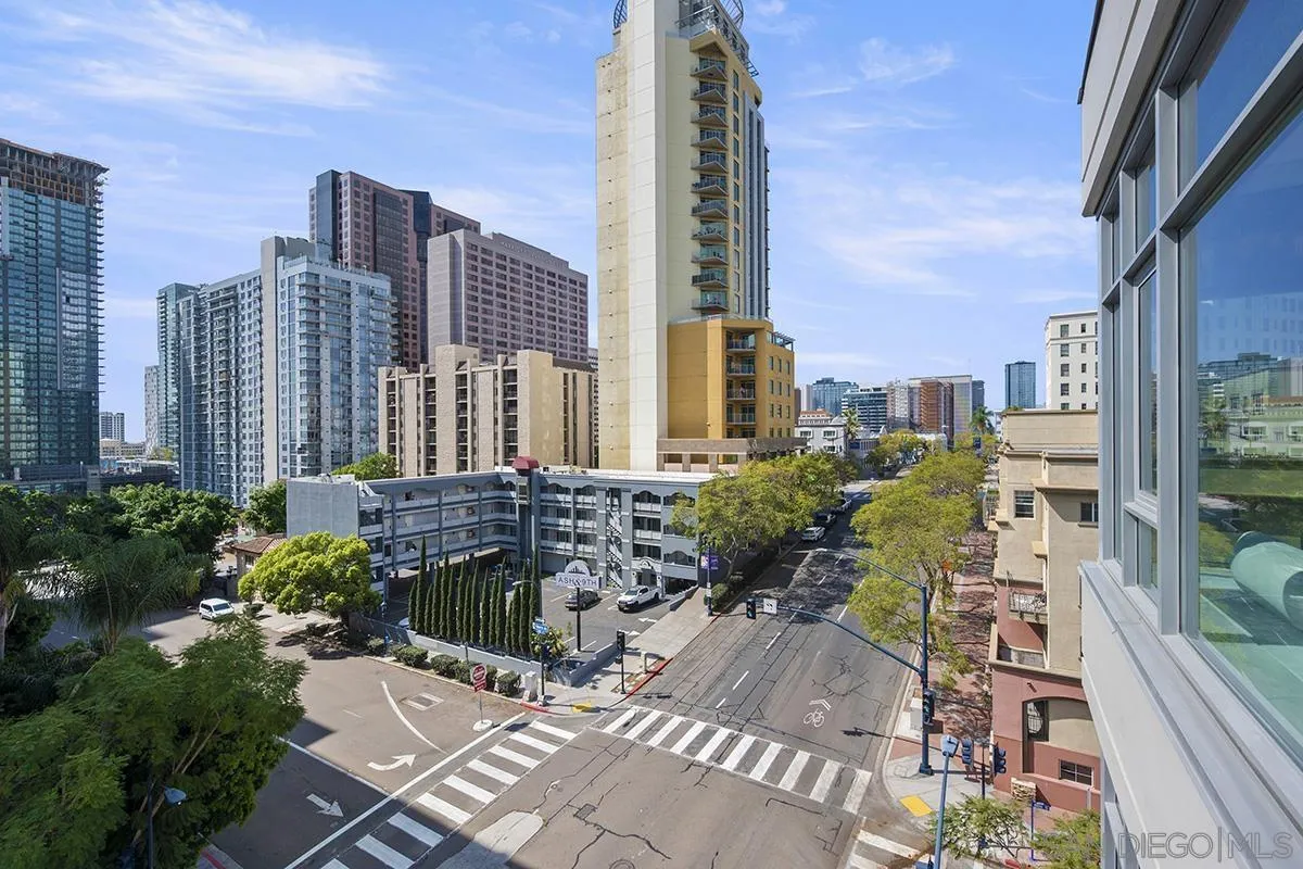 Photo #1: 260006330 Listing: Photo #1