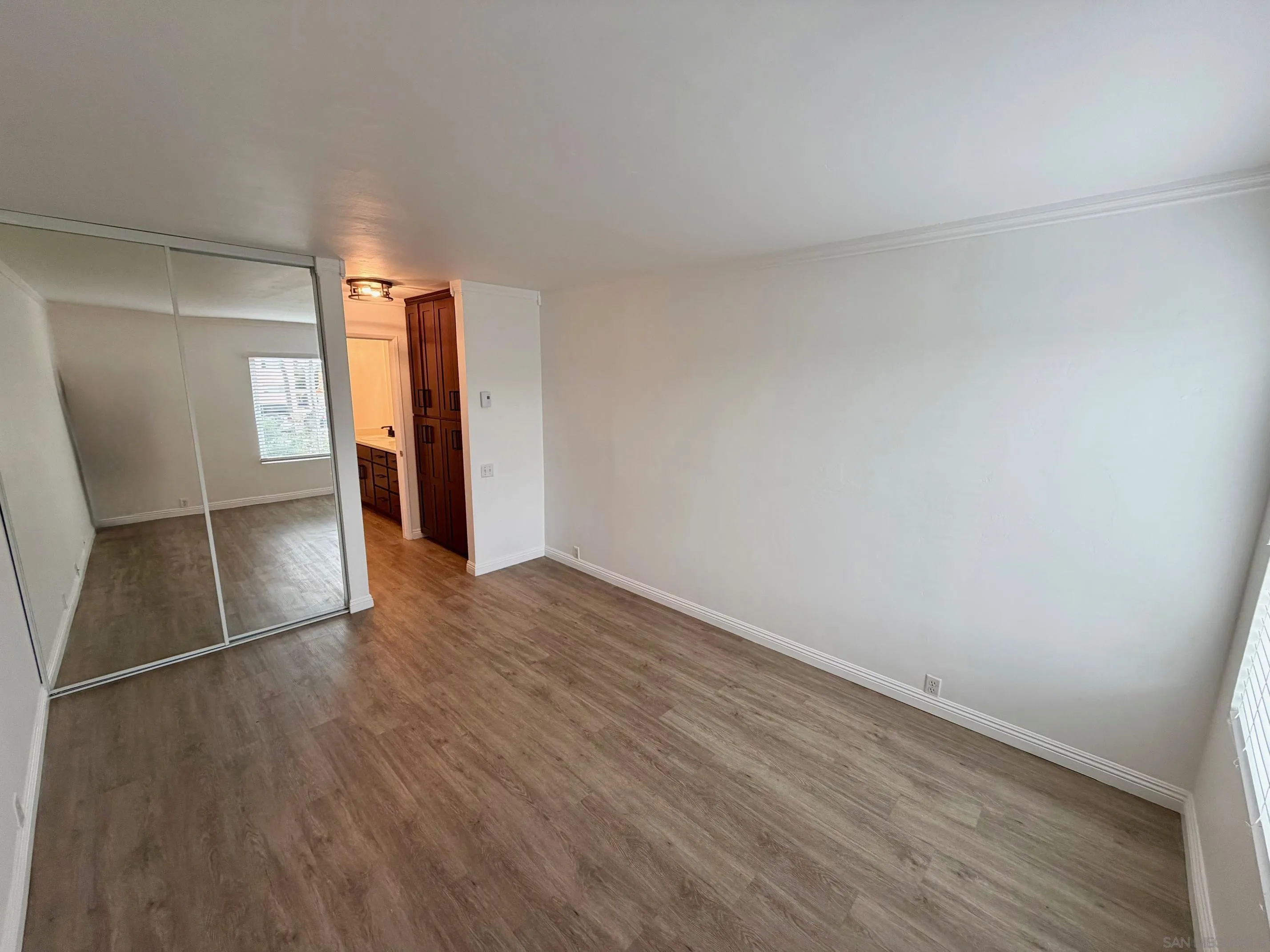 Photo #12: 260006331 Listing: Photo #12