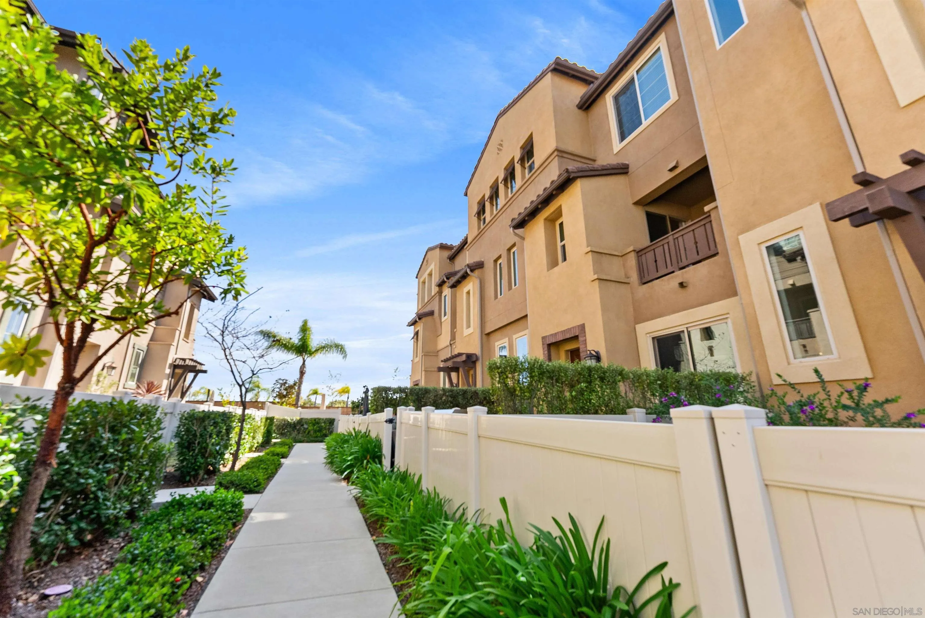 Photo #33: 260006333 Listing: Photo #33
