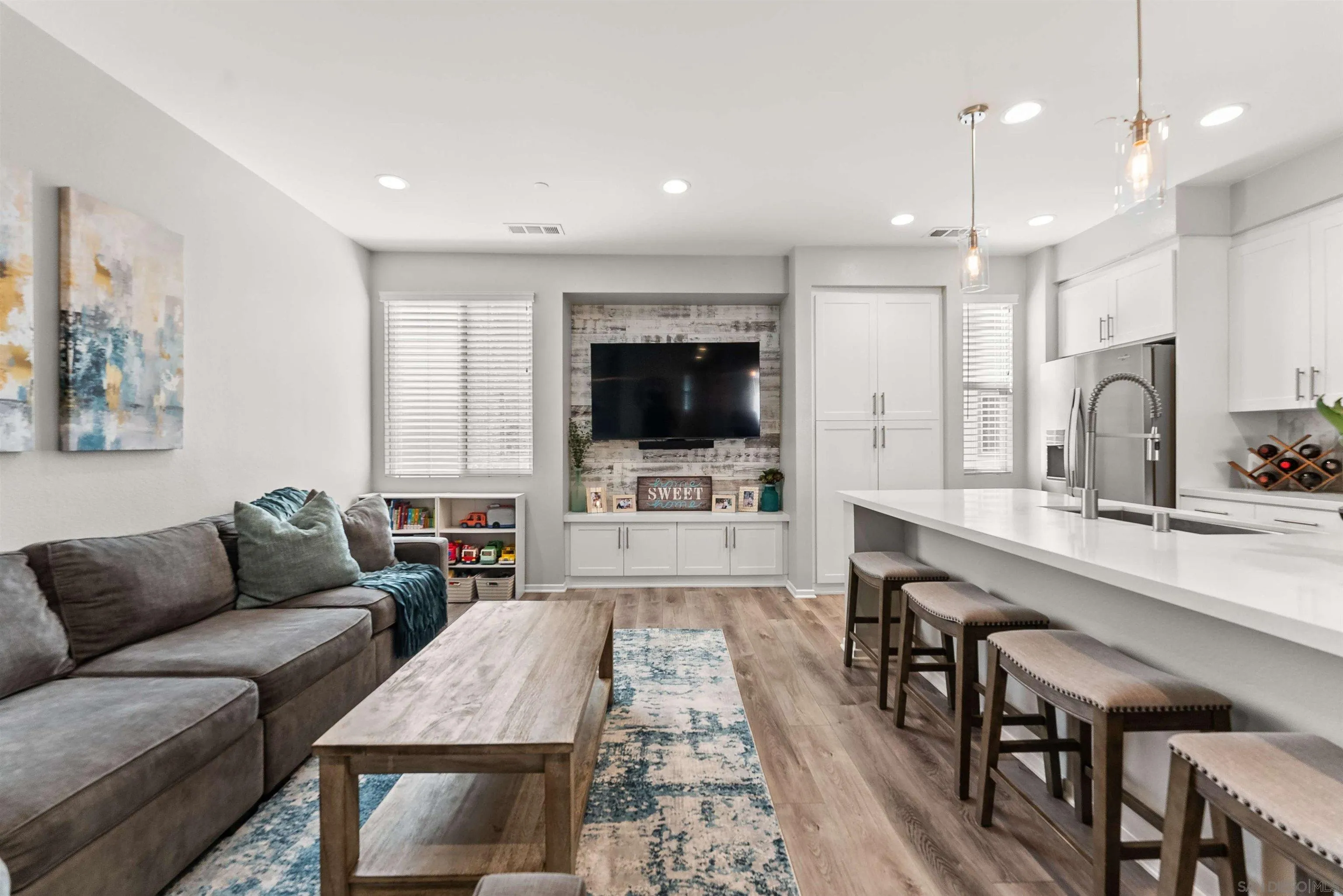 Photo #13: 260006333 Listing: Photo #13