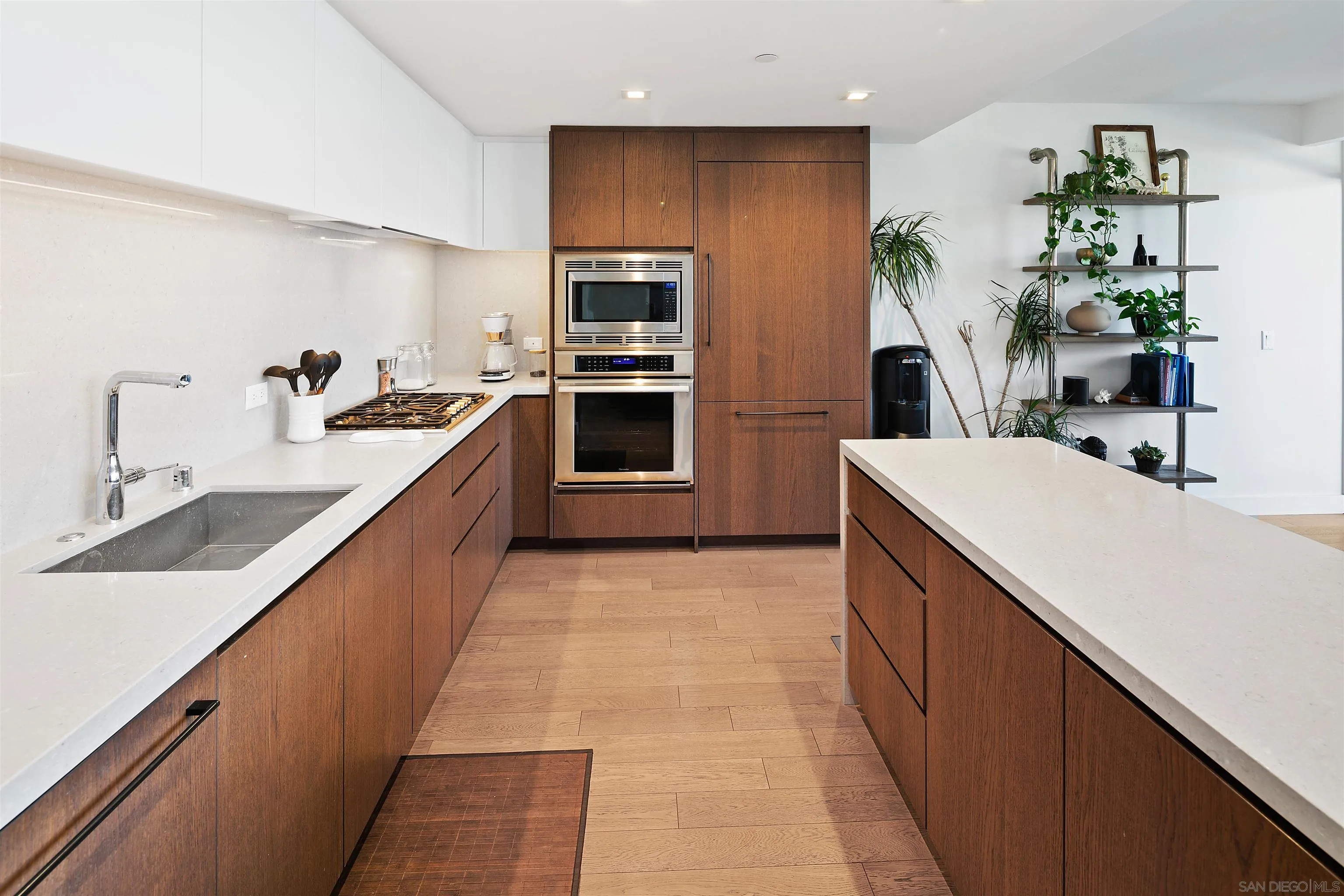 Photo #6: 260006335 Listing: Photo #6