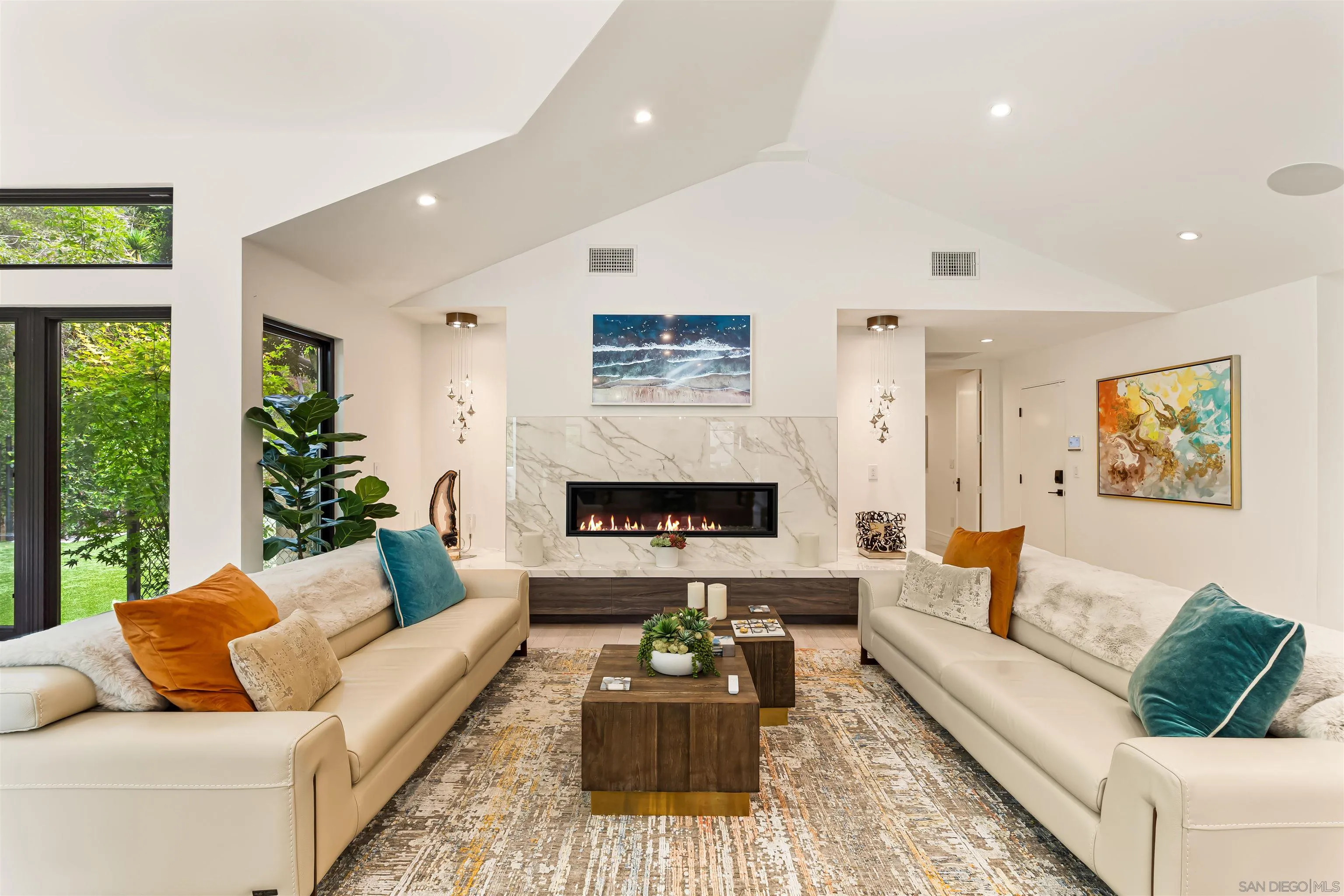 https://cdn.realtyfeed.com/cdn/127/260006336/084492683b41572443bc262b8ea7d483.webp