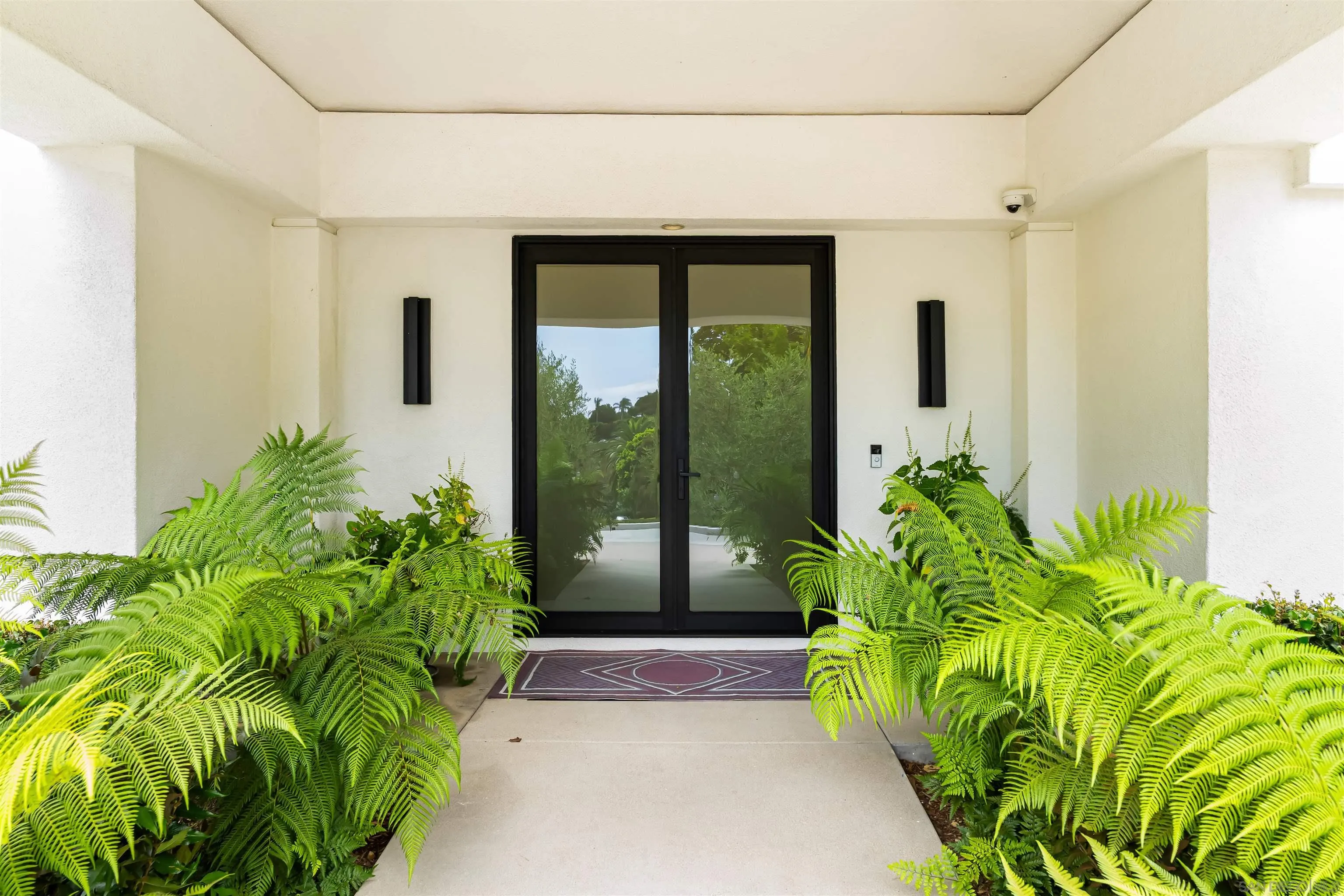 https://cdn.realtyfeed.com/cdn/127/260006336/25f50a05f7463d25985b1ec8f691e431.webp