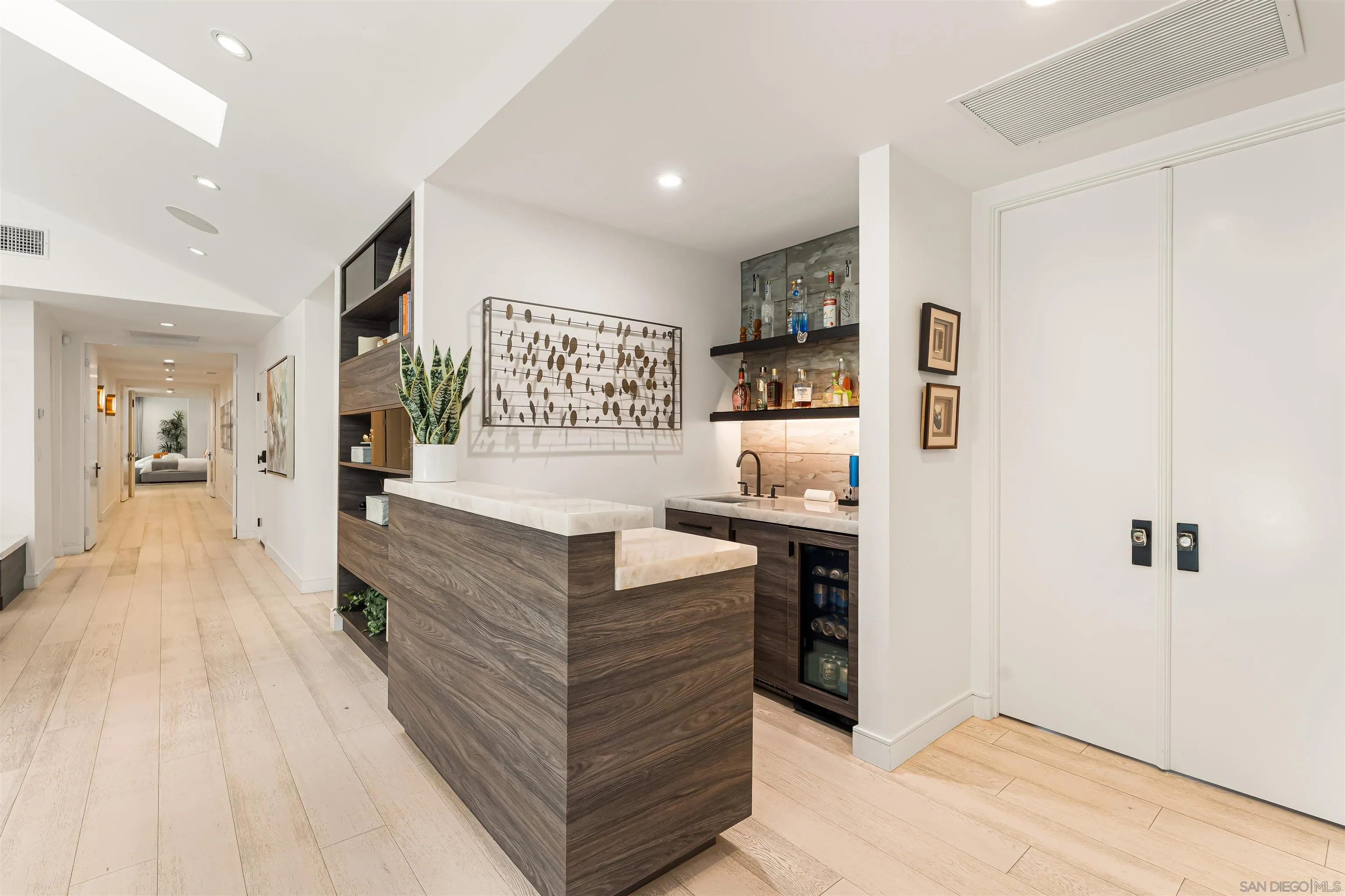 https://cdn.realtyfeed.com/cdn/127/260006336/3e0b97b303b0cd5834f0923fdfa637c6.webp