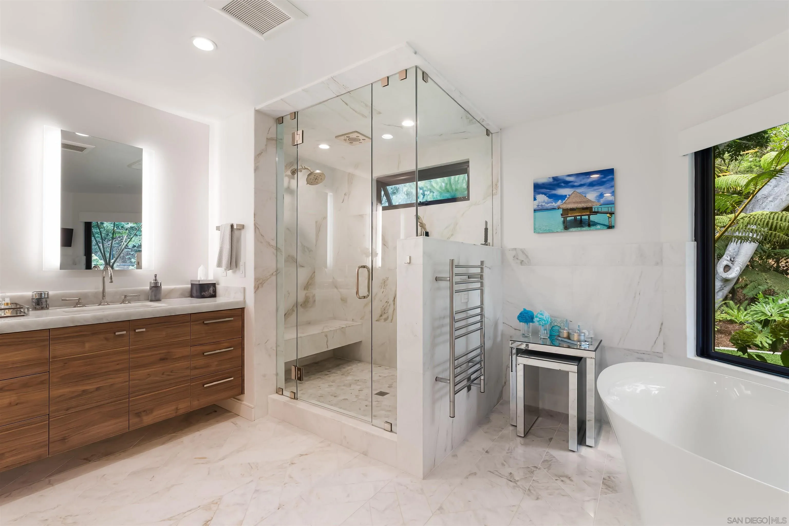 https://cdn.realtyfeed.com/cdn/127/260006336/483e07705c8325a32b5004db93e834c8.webp