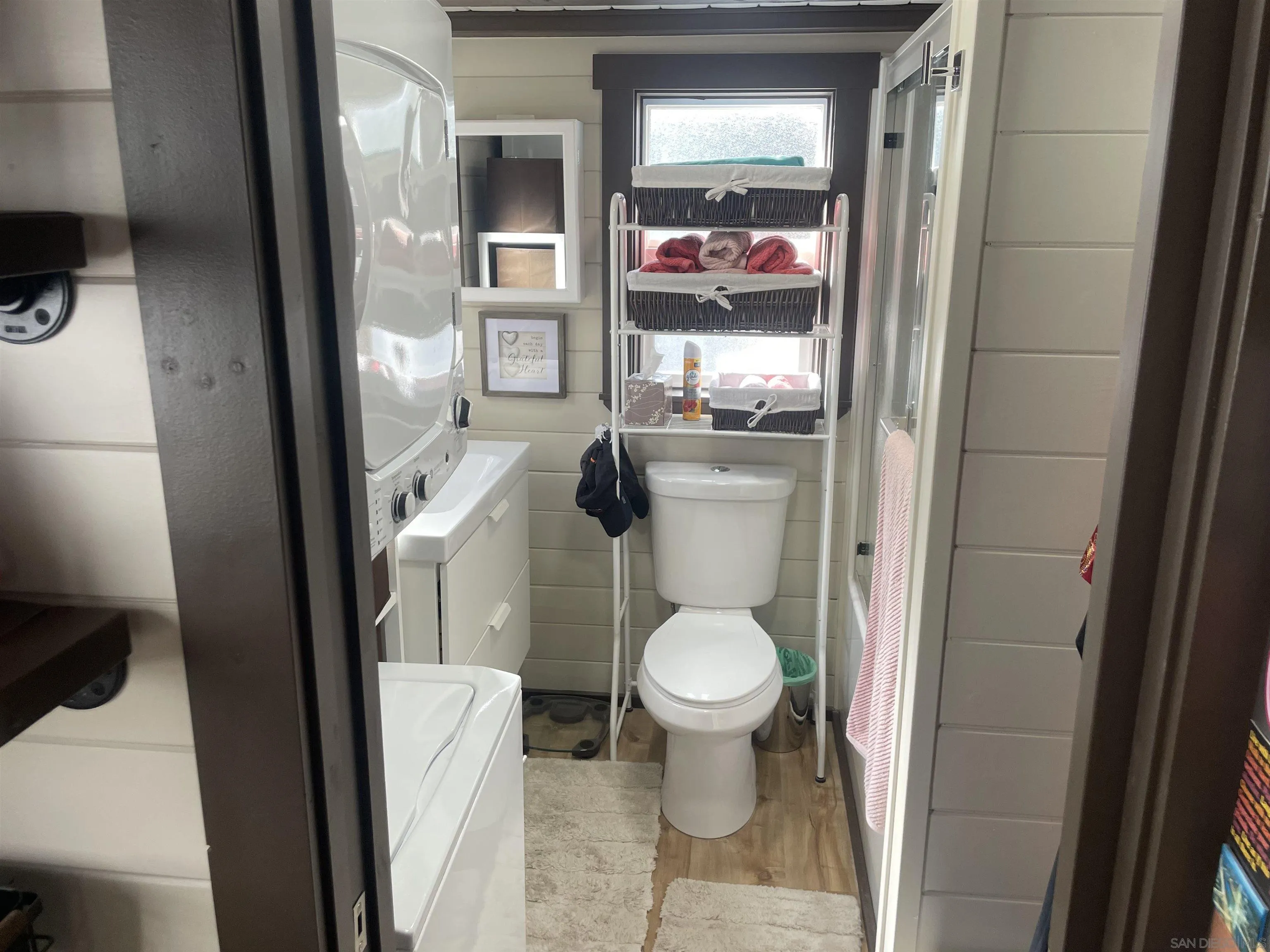 https://cdn.realtyfeed.com/cdn/127/260006339/740a599eb6af5ea51f8c77adce33e46c.webp