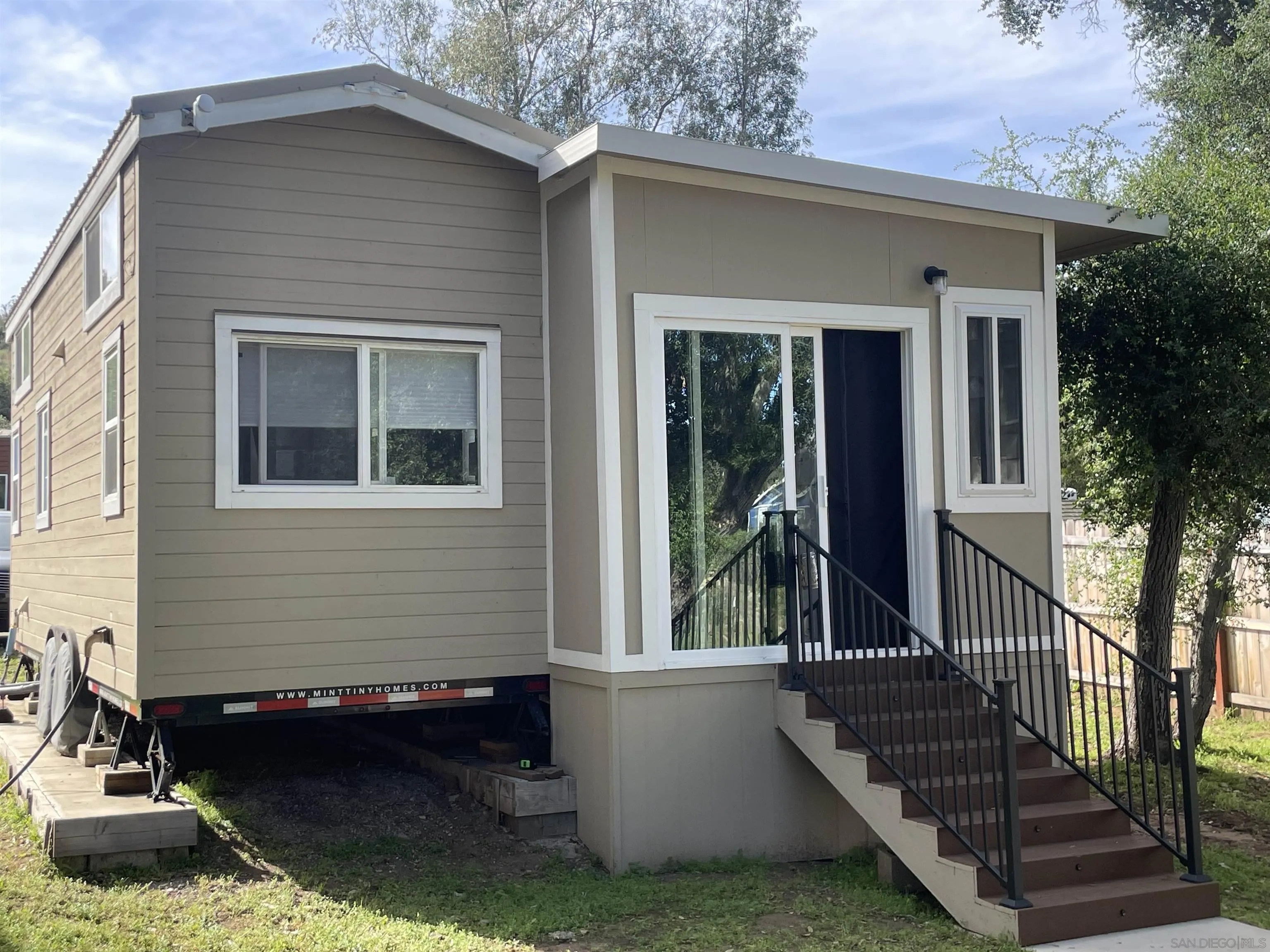 https://cdn.realtyfeed.com/cdn/127/260006339/c36bbf6c7366c5edcfc8813c16c4ccef.webp