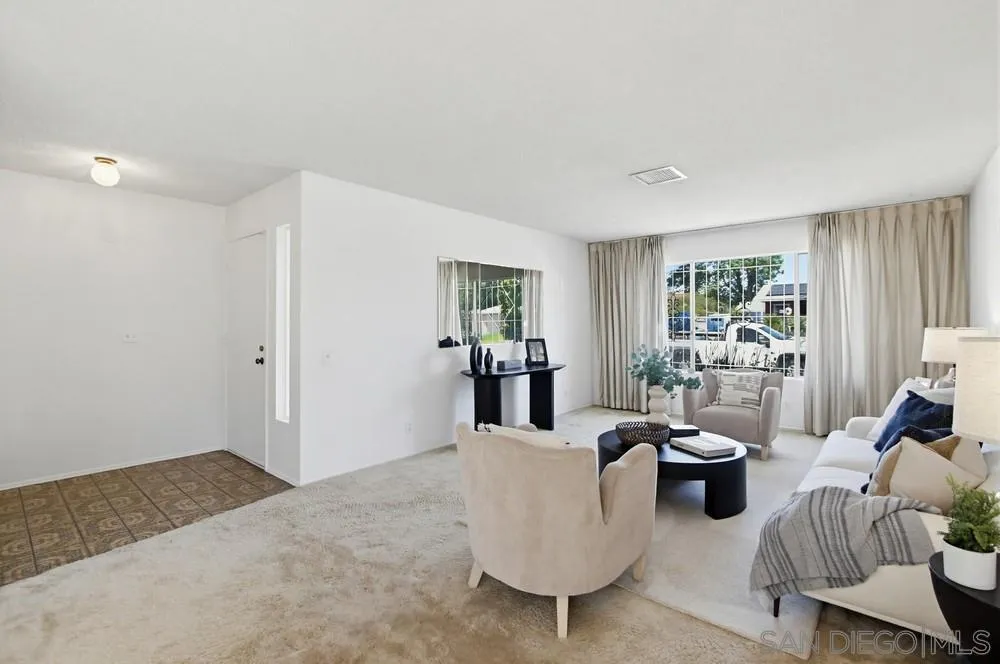 https://cdn.realtyfeed.com/cdn/127/260006343/3c23e9af61f1fbab9f48ff89672c0bbf.webp