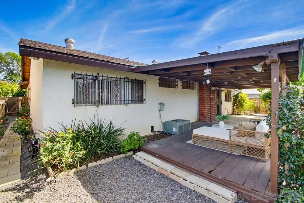 https://cdn.realtyfeed.com/cdn/127/260006343/56950f4739ea5228d65d8569a56aca1f.webp