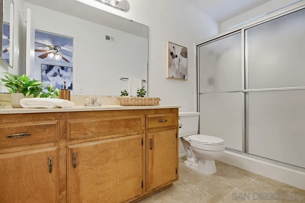 https://cdn.realtyfeed.com/cdn/127/260006343/f9de53296c85075682e05d243aece2df.webp