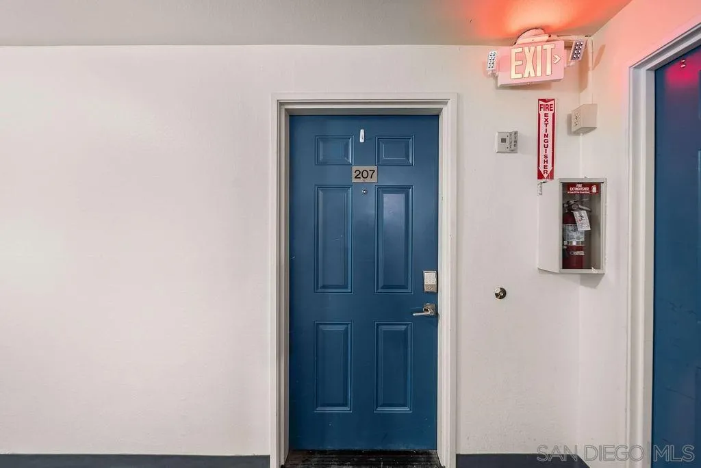 https://cdn.realtyfeed.com/cdn/127/260006346/37e7efed71ae321161c214d07a1e2c6b.webp