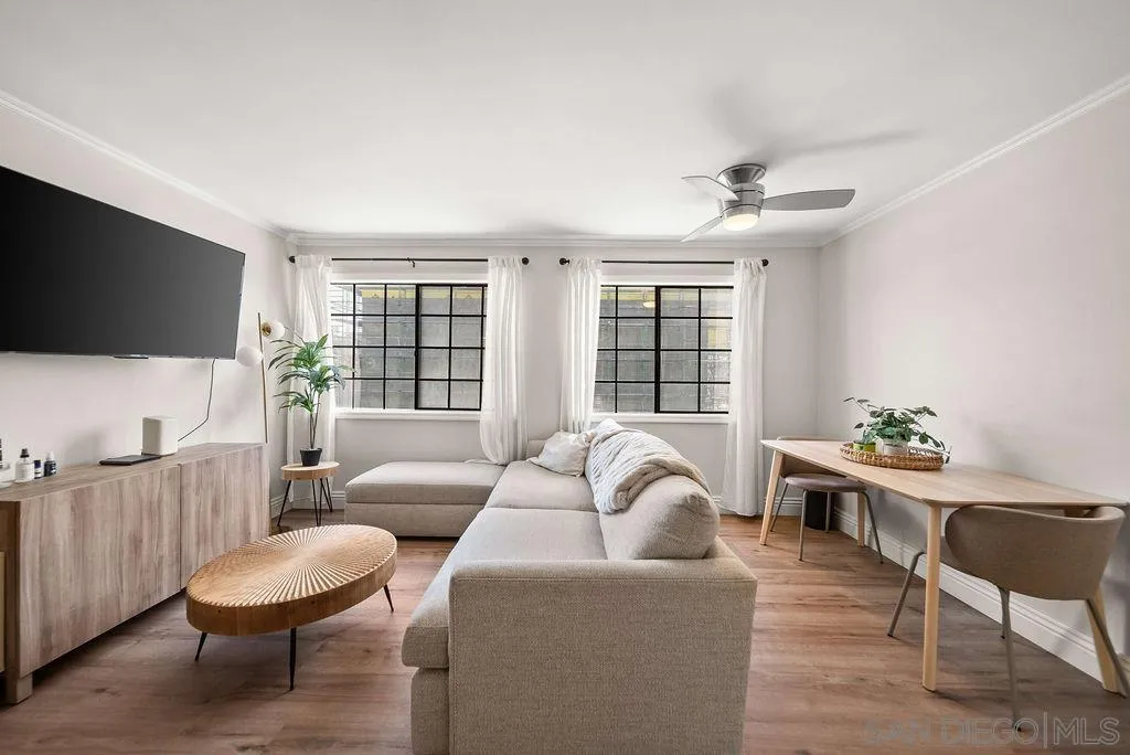 https://cdn.realtyfeed.com/cdn/127/260006346/a1c5bfd5b95f53b9d4a3c07eacc0ec94.webp