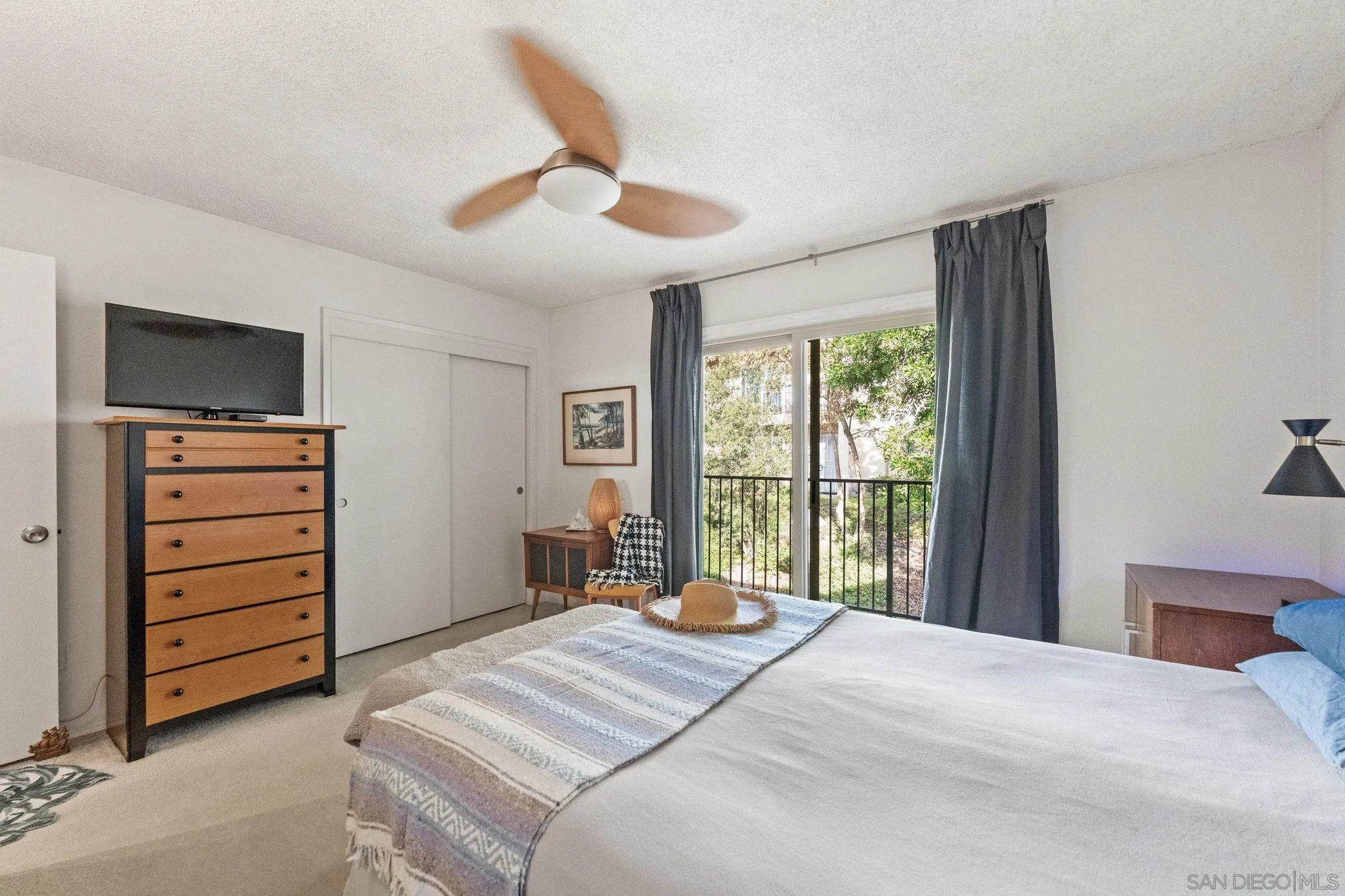 https://cdn.realtyfeed.com/cdn/127/260006351/c3d34327e876c09660a9aeaea341971d.webp