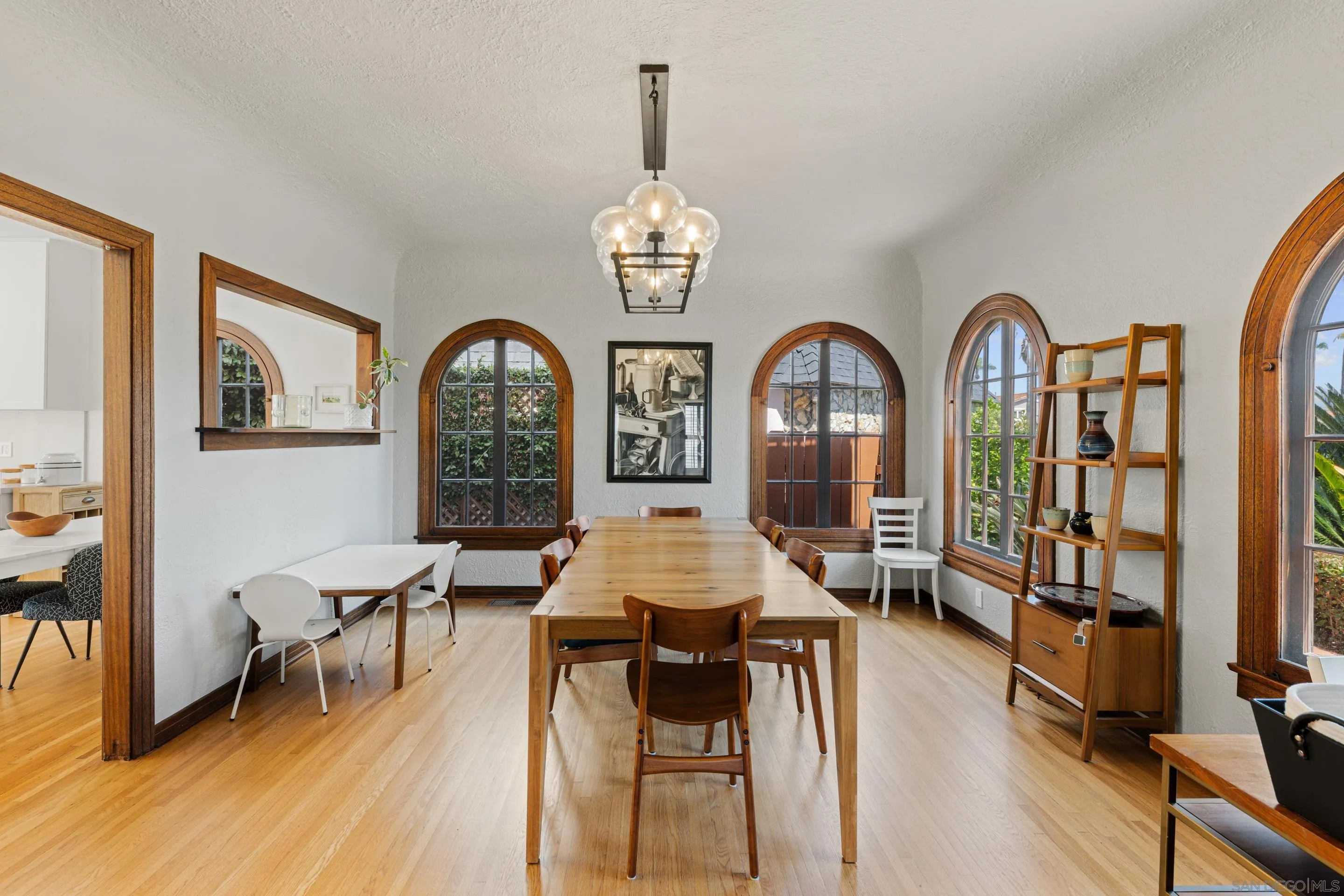 https://cdn.realtyfeed.com/cdn/127/260006352/bbecaef96748e0b01e7e9e292dac20c7.webp