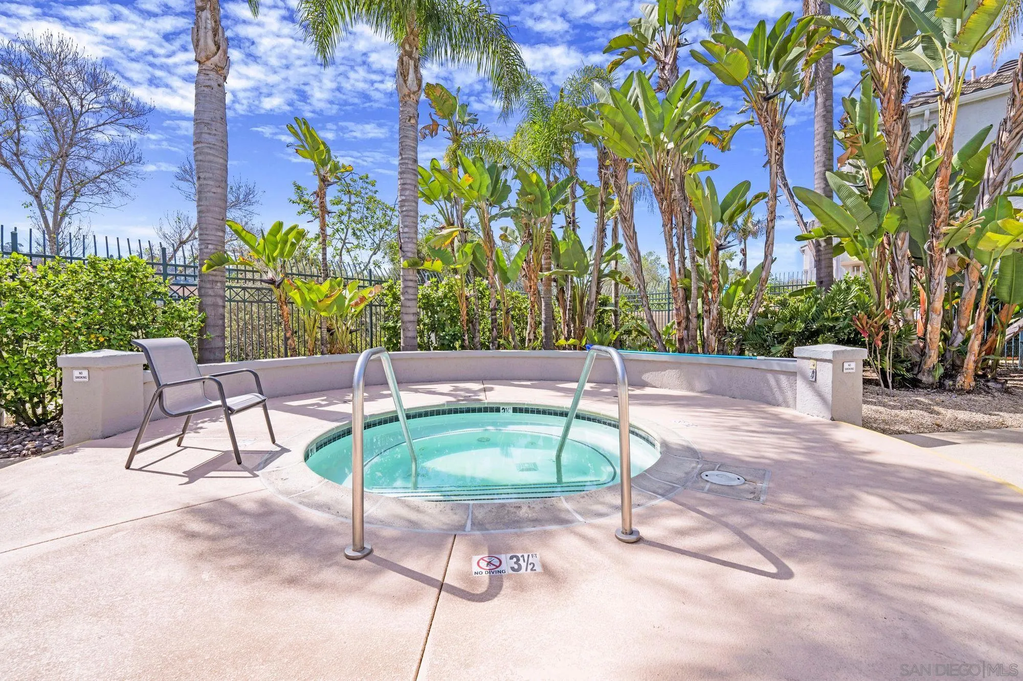 https://cdn.realtyfeed.com/cdn/127/260006353/08af55d95c8c59ae33773a4b1b888cb7.webp