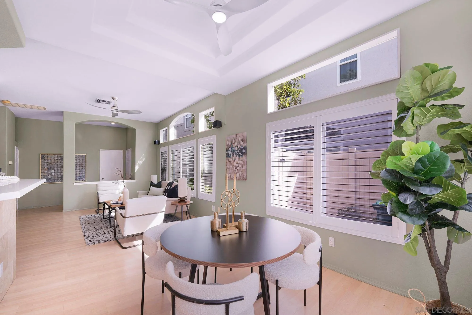 https://cdn.realtyfeed.com/cdn/127/260006353/20f98c1ccc6a06138d6f5921c1e47b75.webp