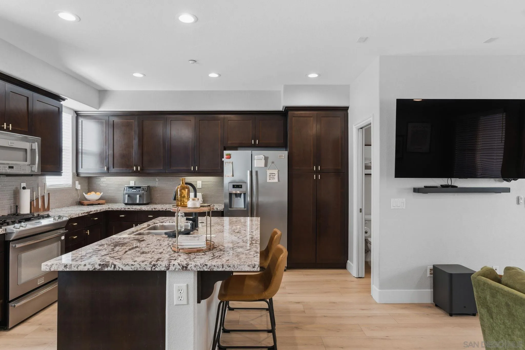 2327 Sentinel Ln, San Marcos, CA, 92078