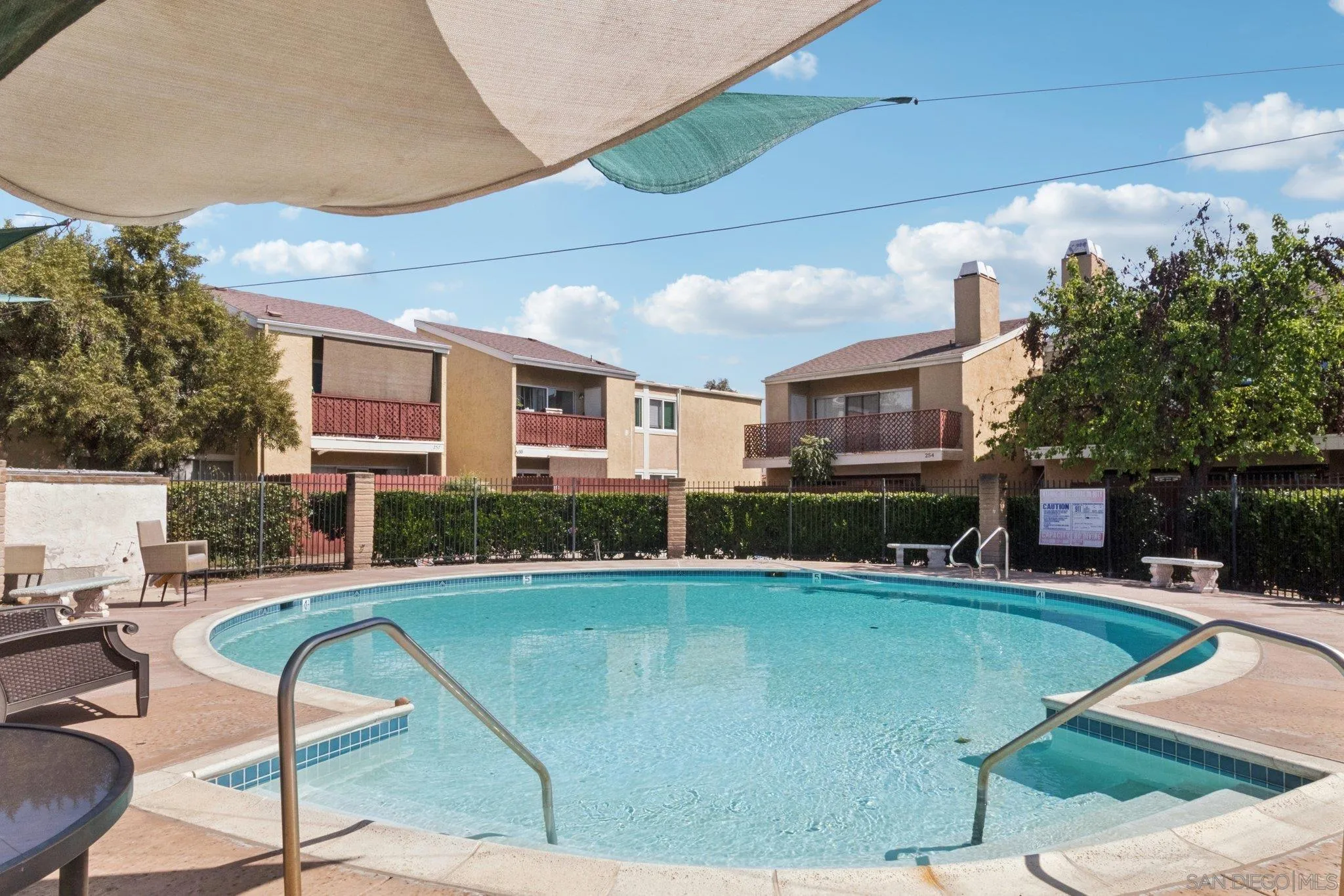 https://cdn.realtyfeed.com/cdn/127/260006358/a8ae69dcd31d3155d5dc67278b887a4b.webp